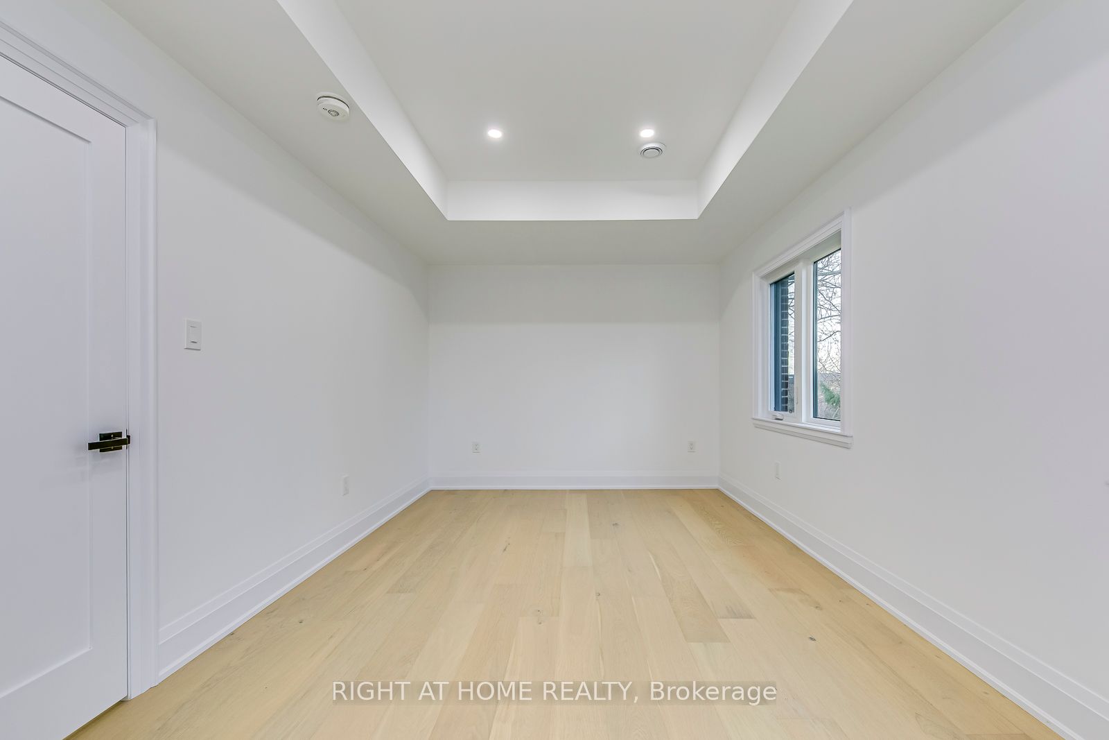 5 Enfield Avenue Property Photo 22