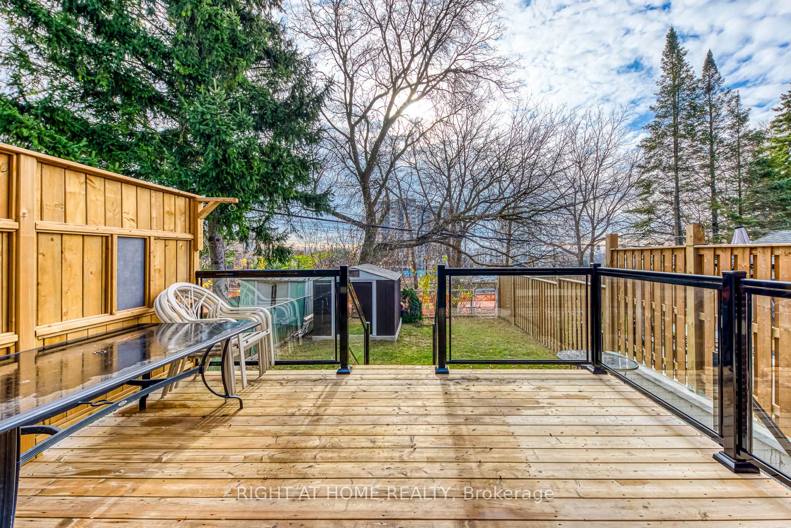 5 Enfield Avenue Property Photo 32