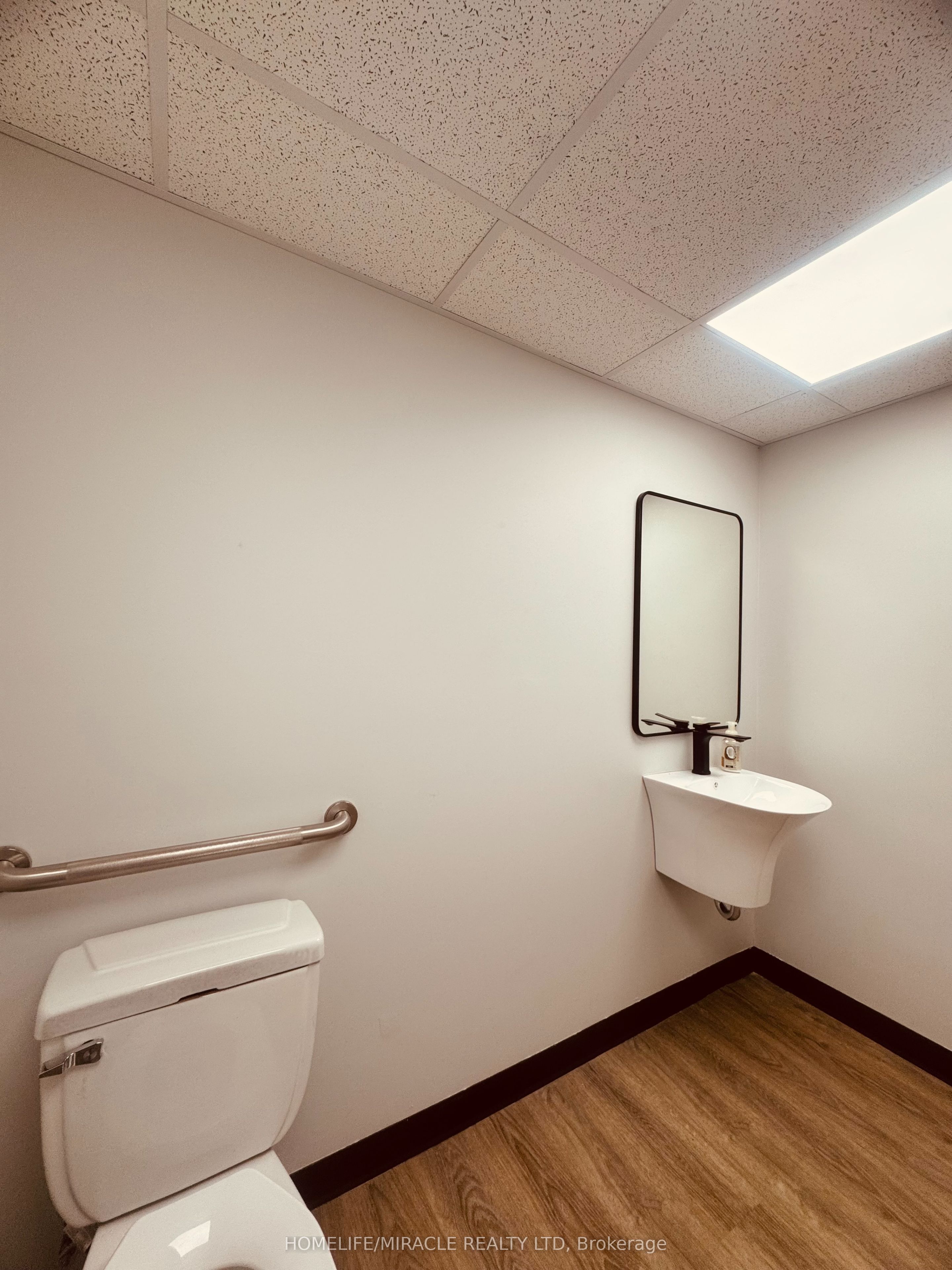 #b4 - 10095 Bramalea Road Property Photo 4