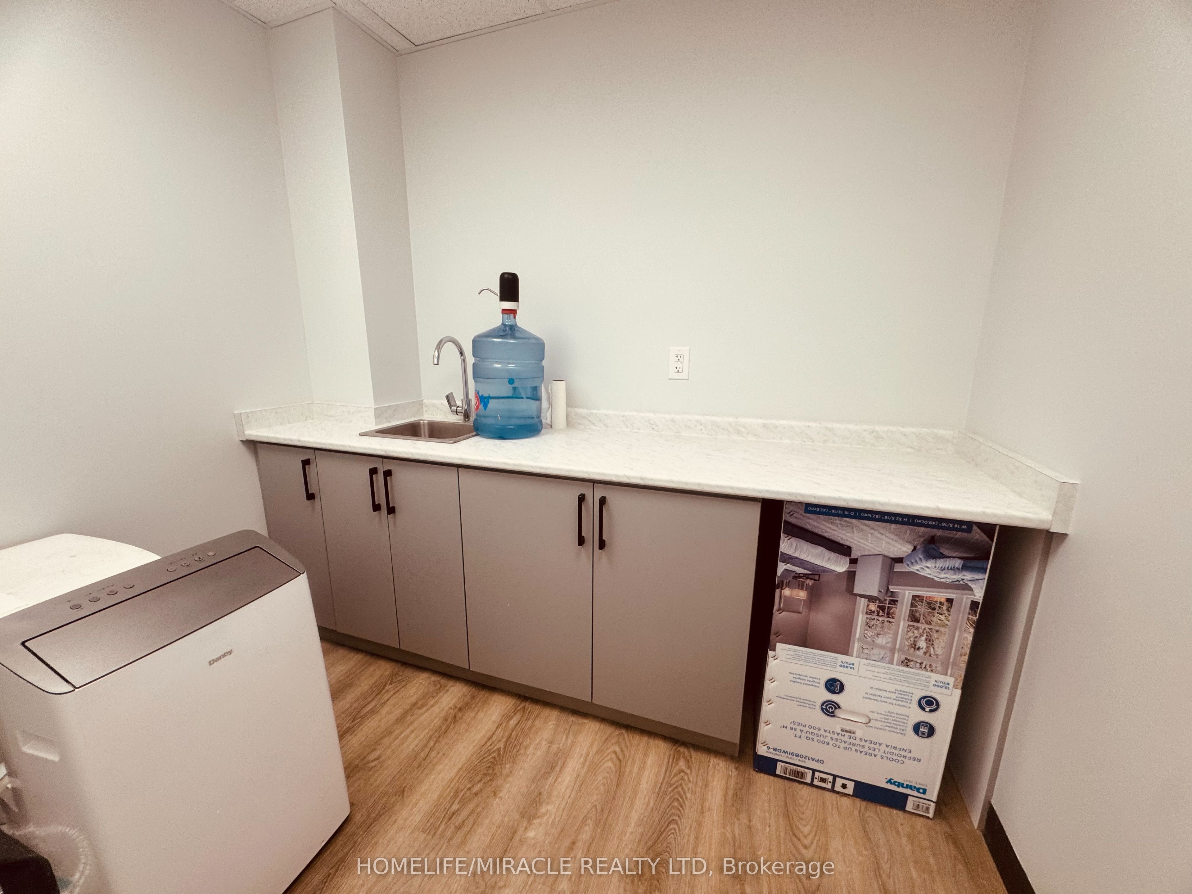 #b4 - 10095 Bramalea Road Property Photo 5
