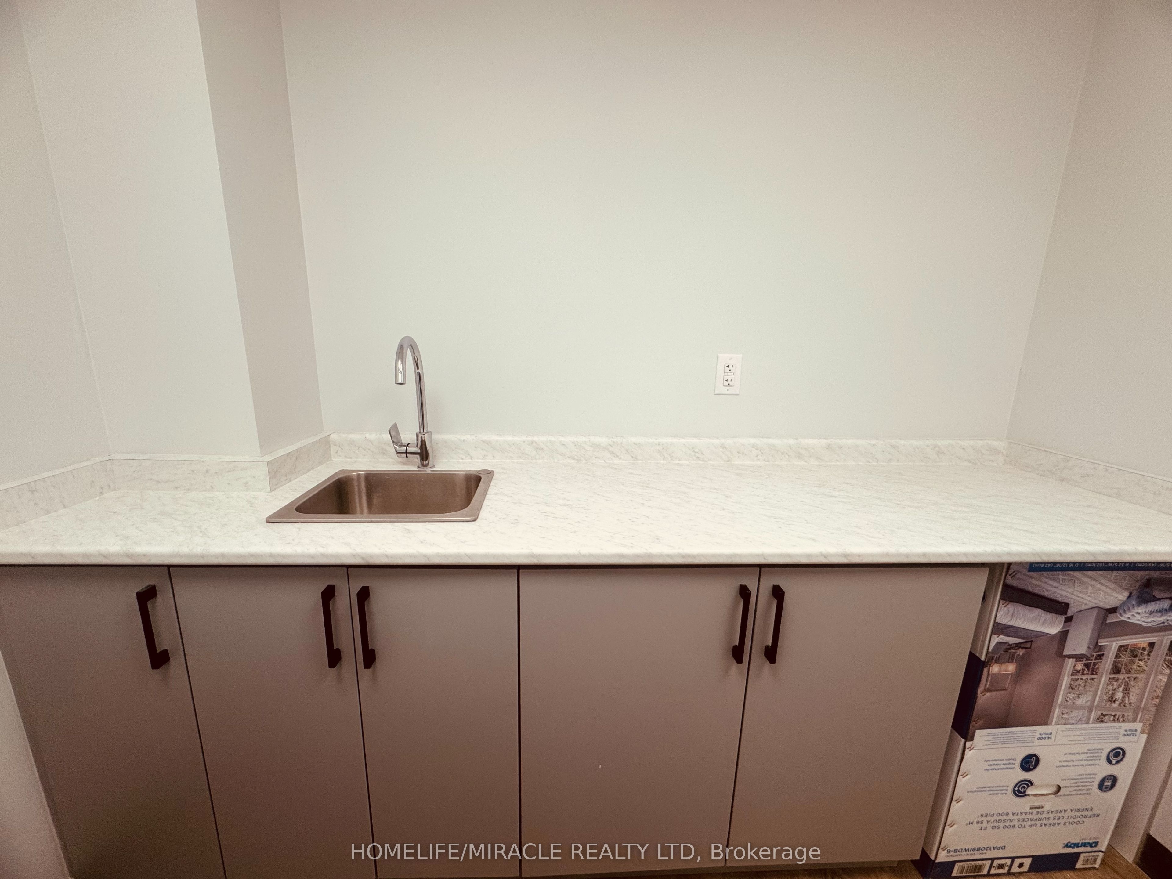 #b4 - 10095 Bramalea Road Property Photo 6