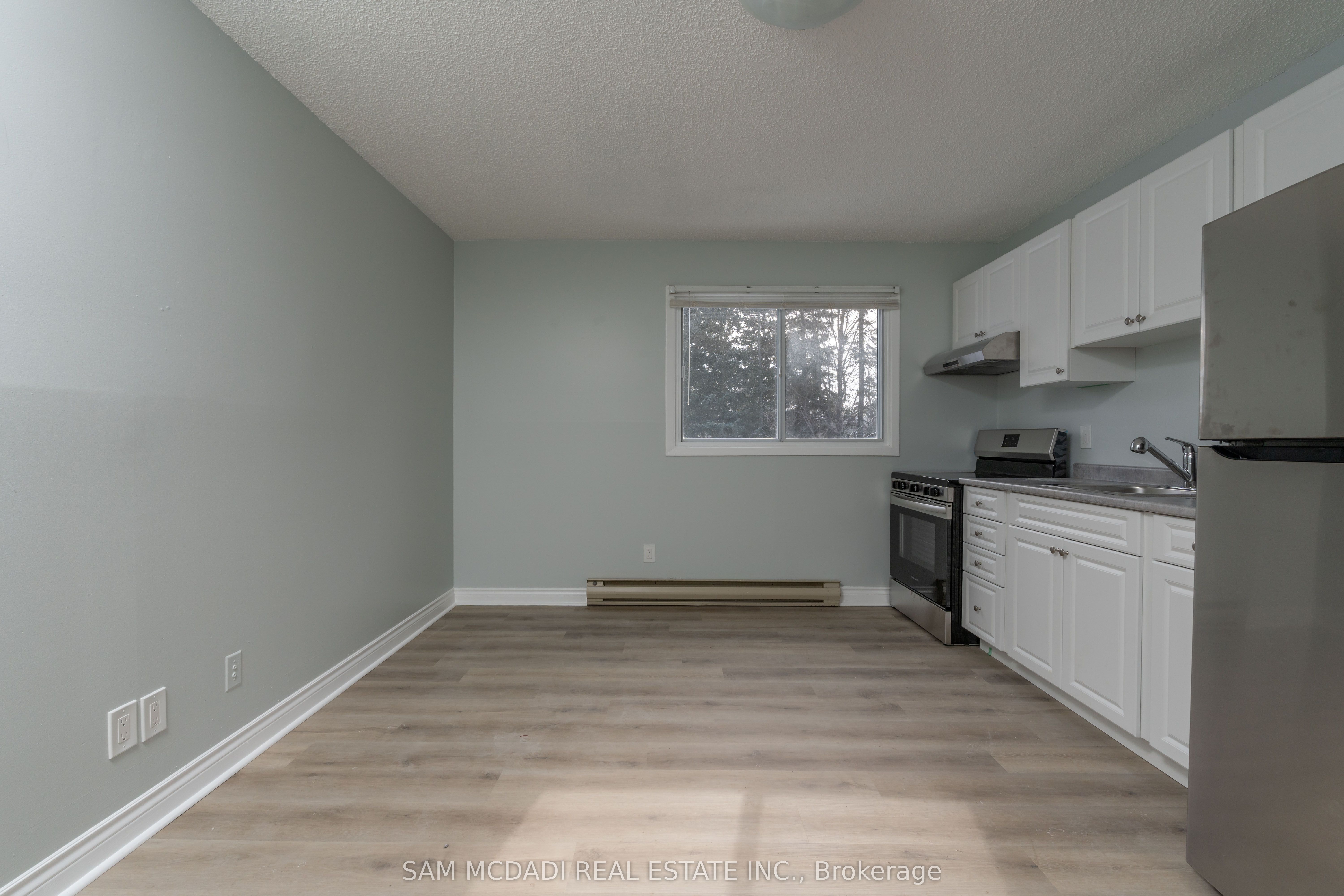 #104 - 15 Faulkner Street Property Photo 5