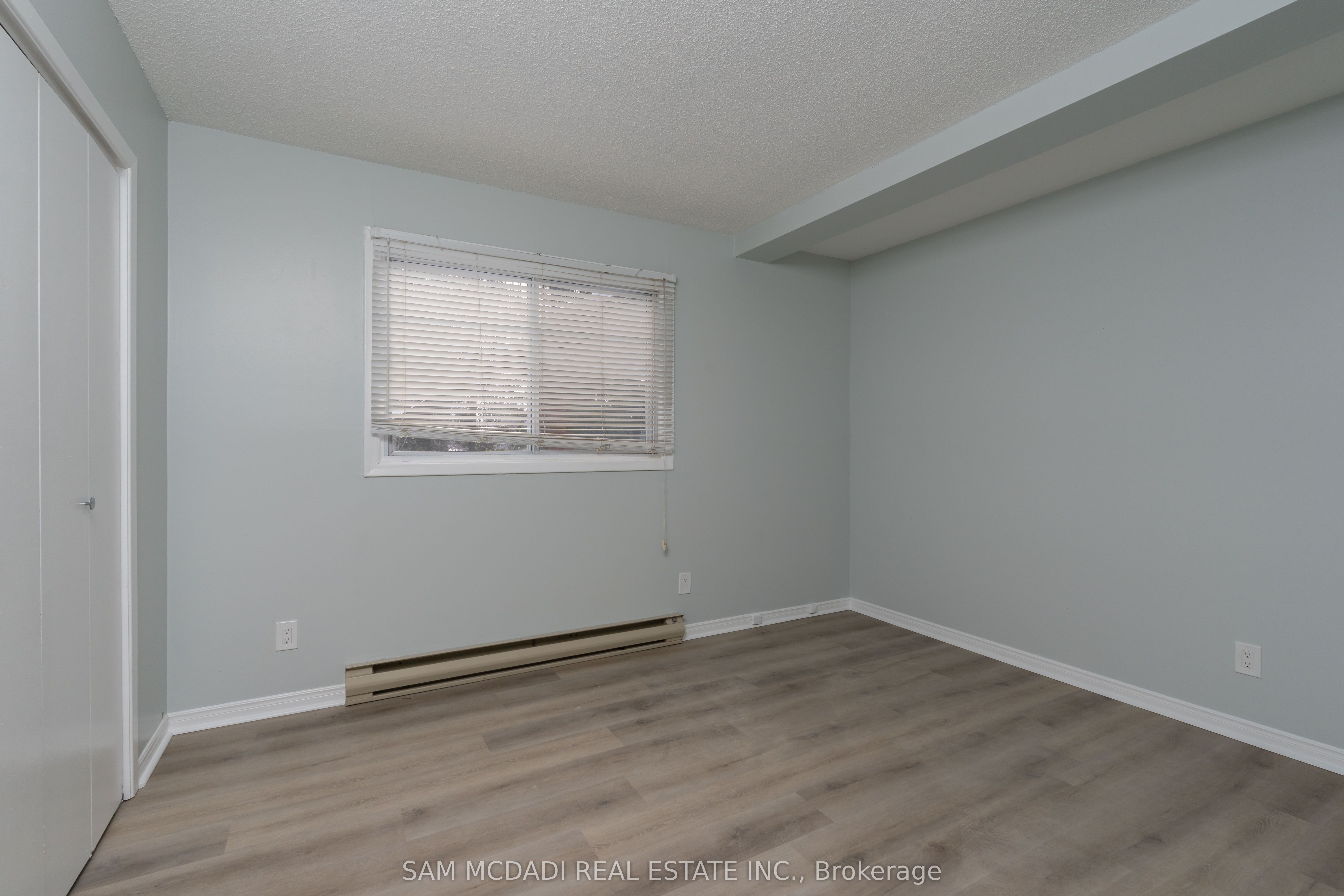 #104 - 15 Faulkner Street Property Photo 6