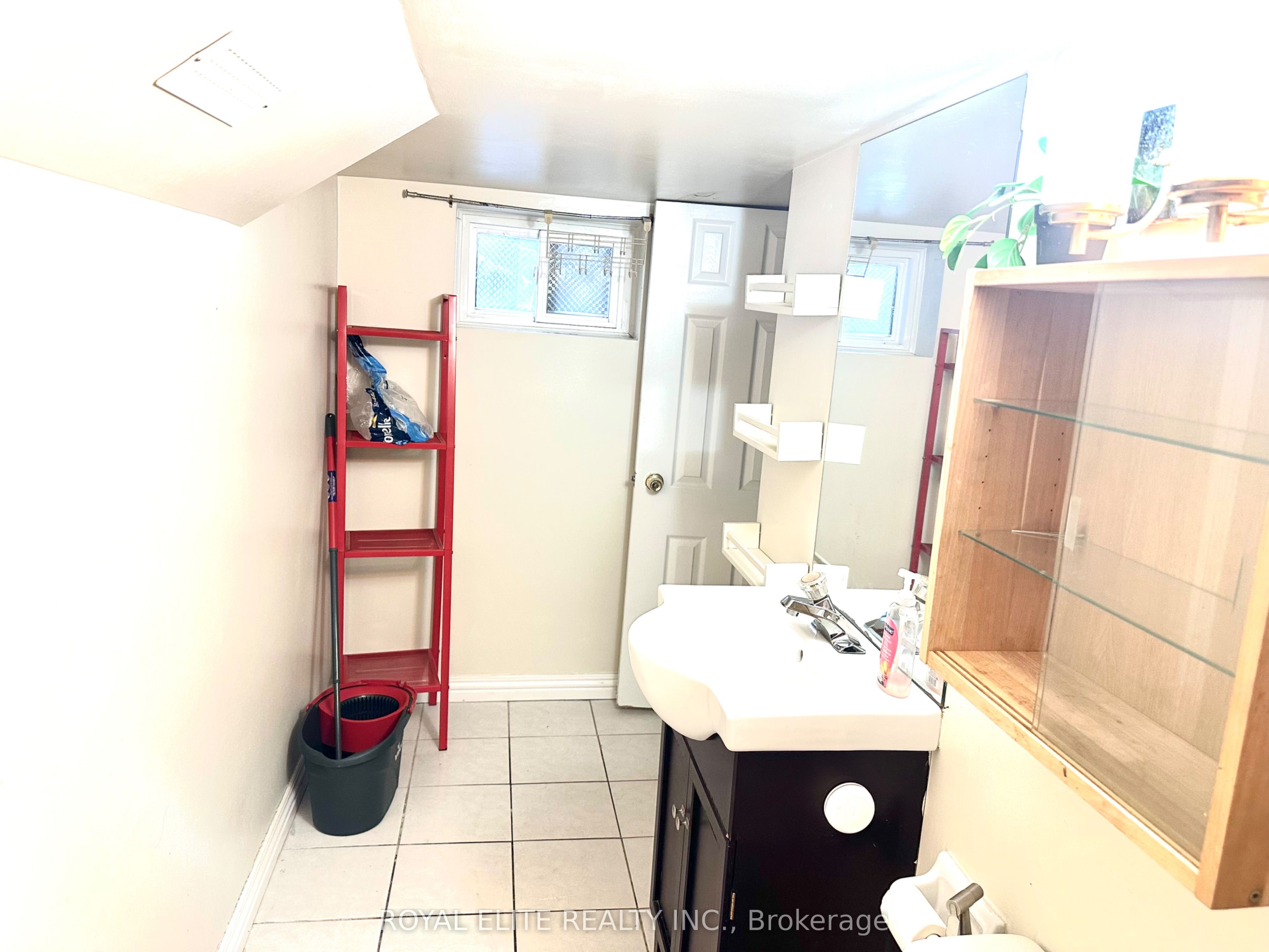 428 Westmoreland Avenue Property Photo 5