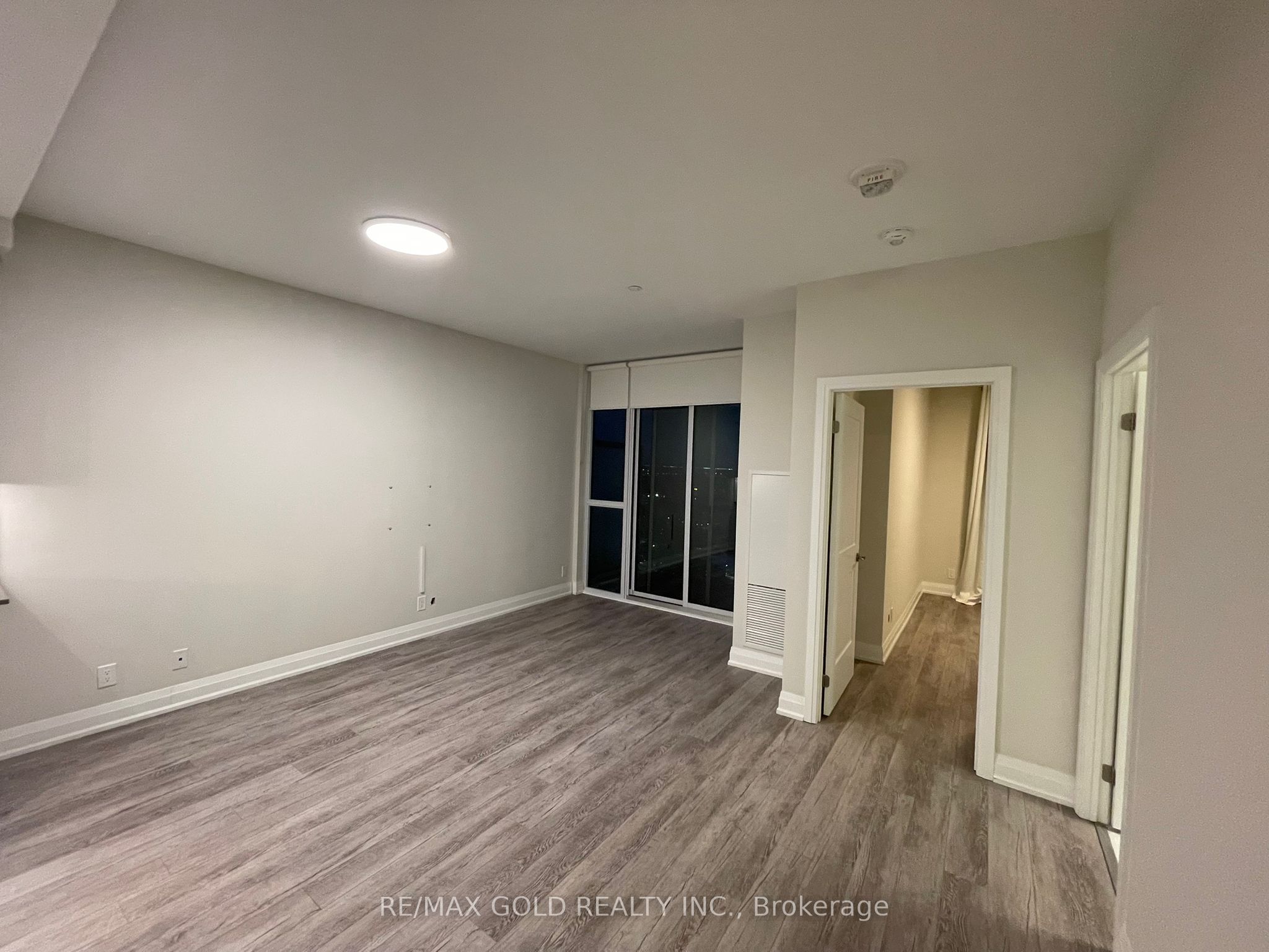 #2502 - 15 Lynch Street Property Photo 25