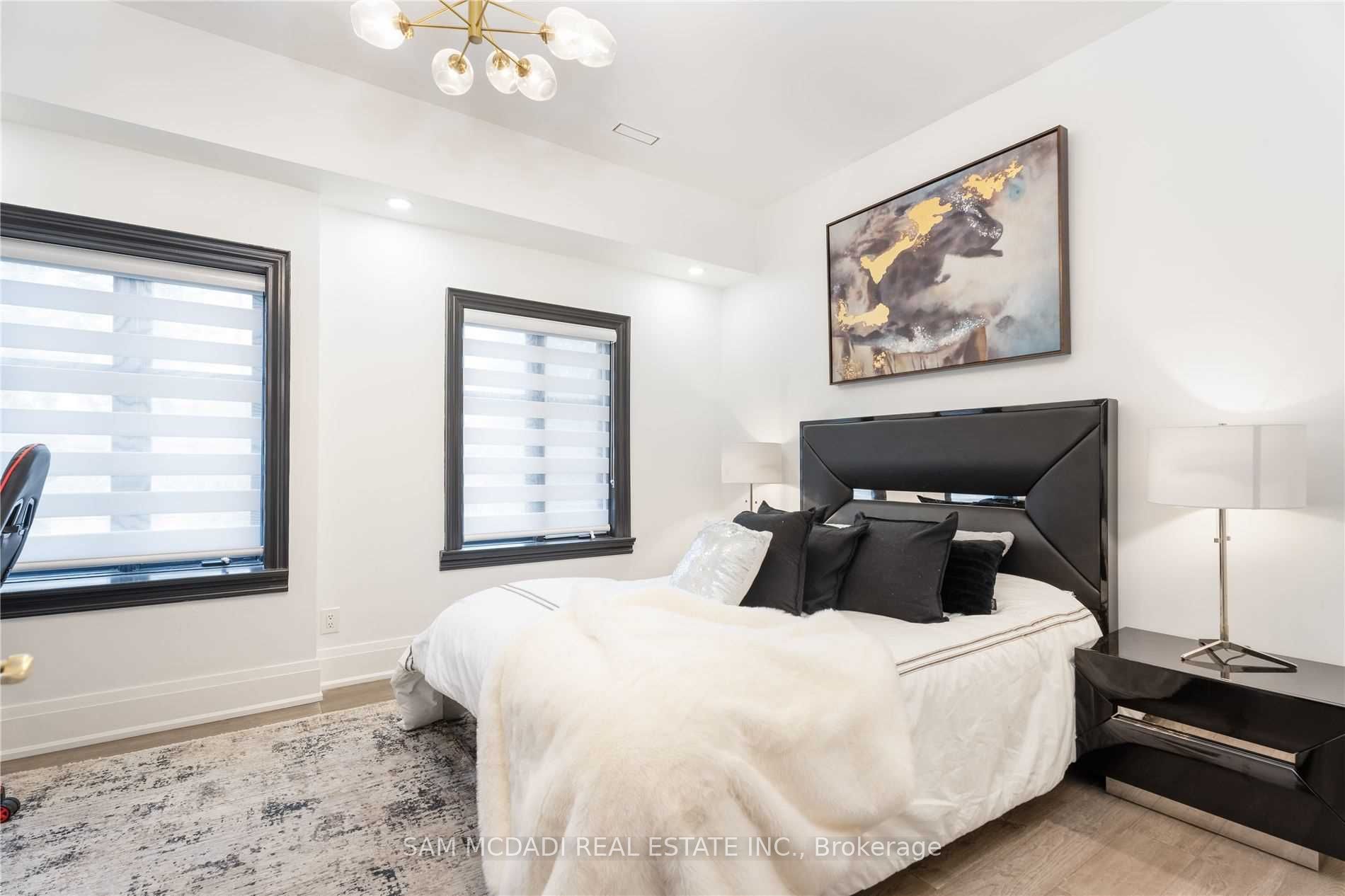 1540 Mississauga Road Property Photo 22