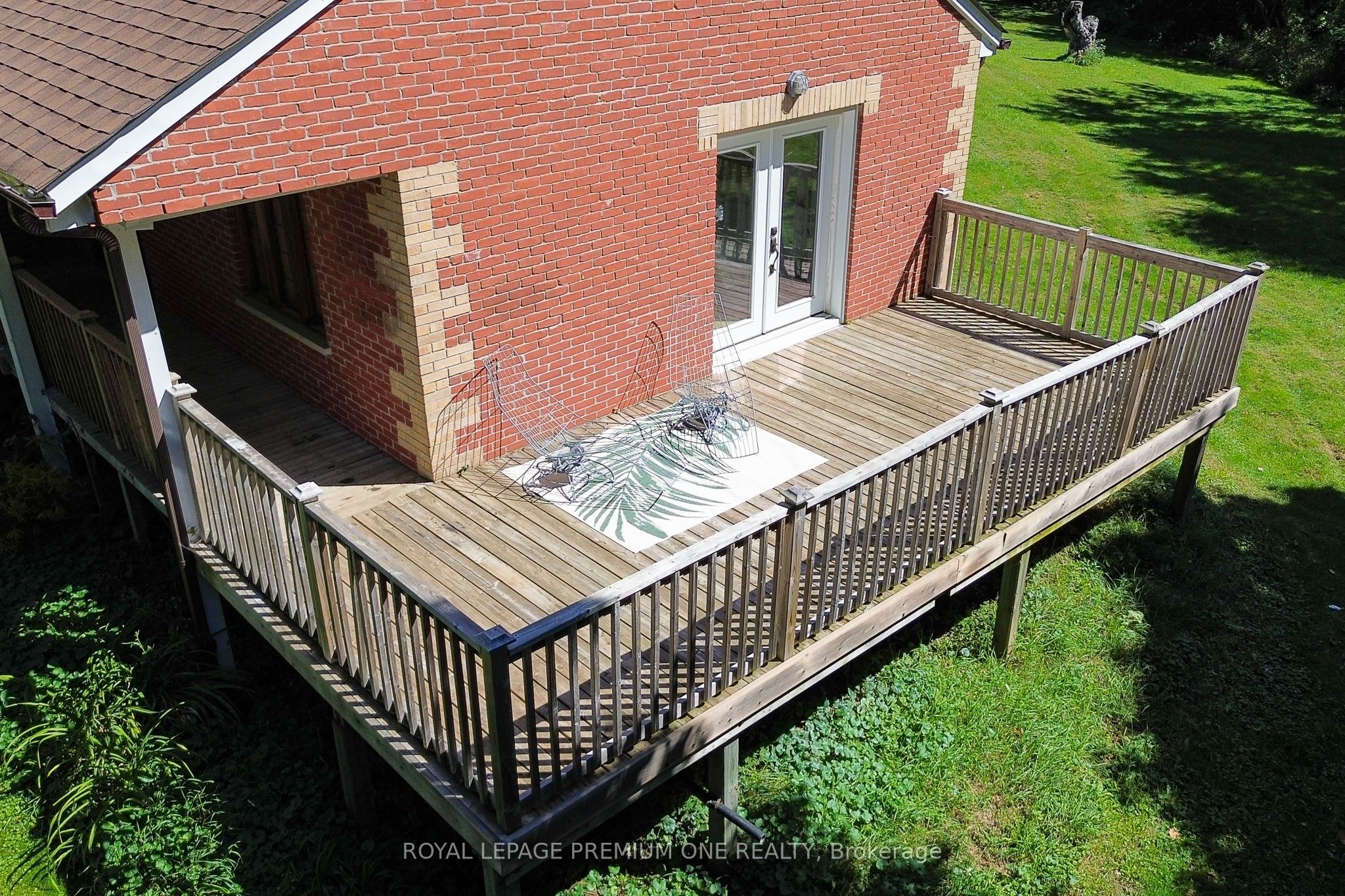 14650 Heart Lake Road Property Photo 7