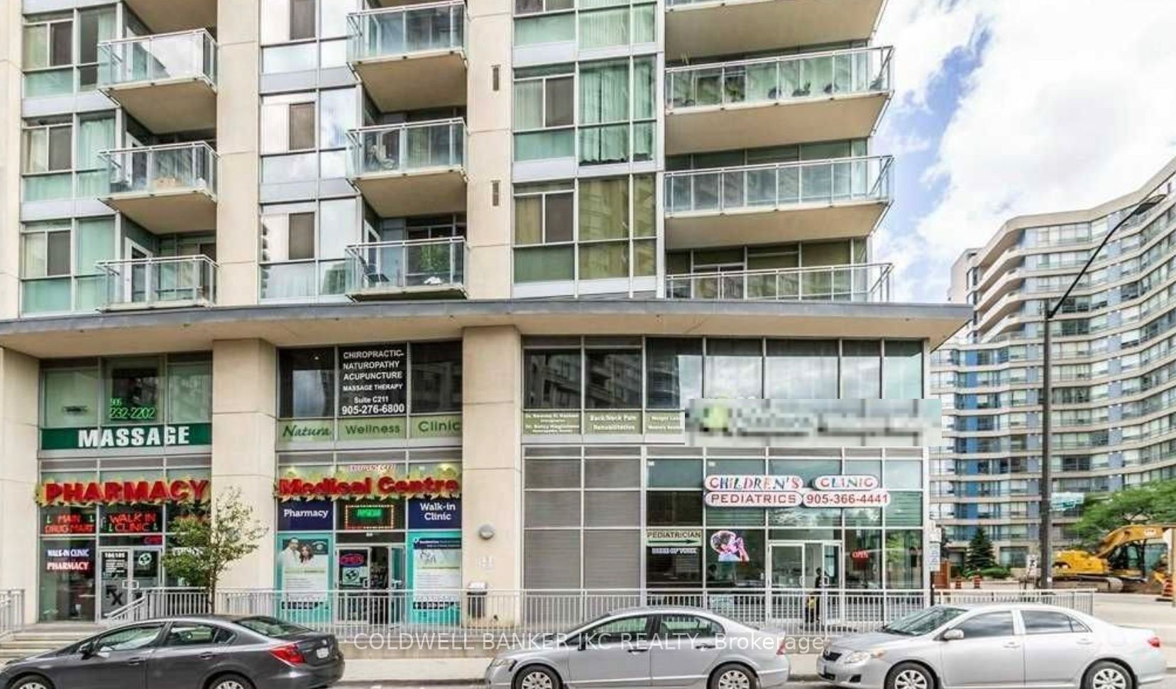 #c211 - 3885 Duke Of York Boulevard Property Photo 2