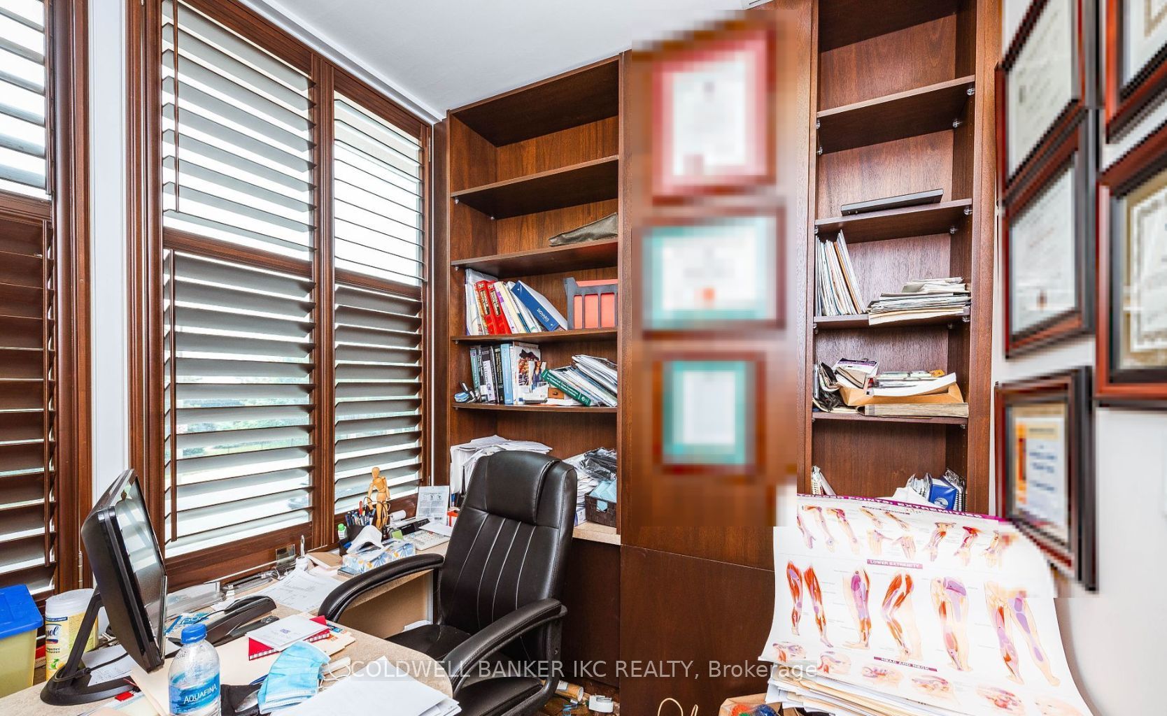 #c211 - 3885 Duke Of York Boulevard Property Photo 16
