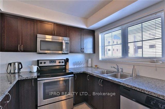 #8 - 2460 Post Road Property Photo 3