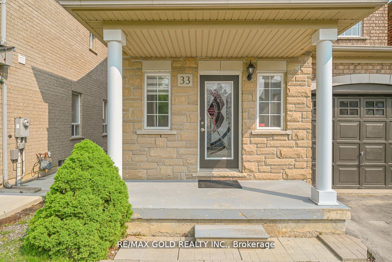 33 Penbridge Circle Property Photo 1