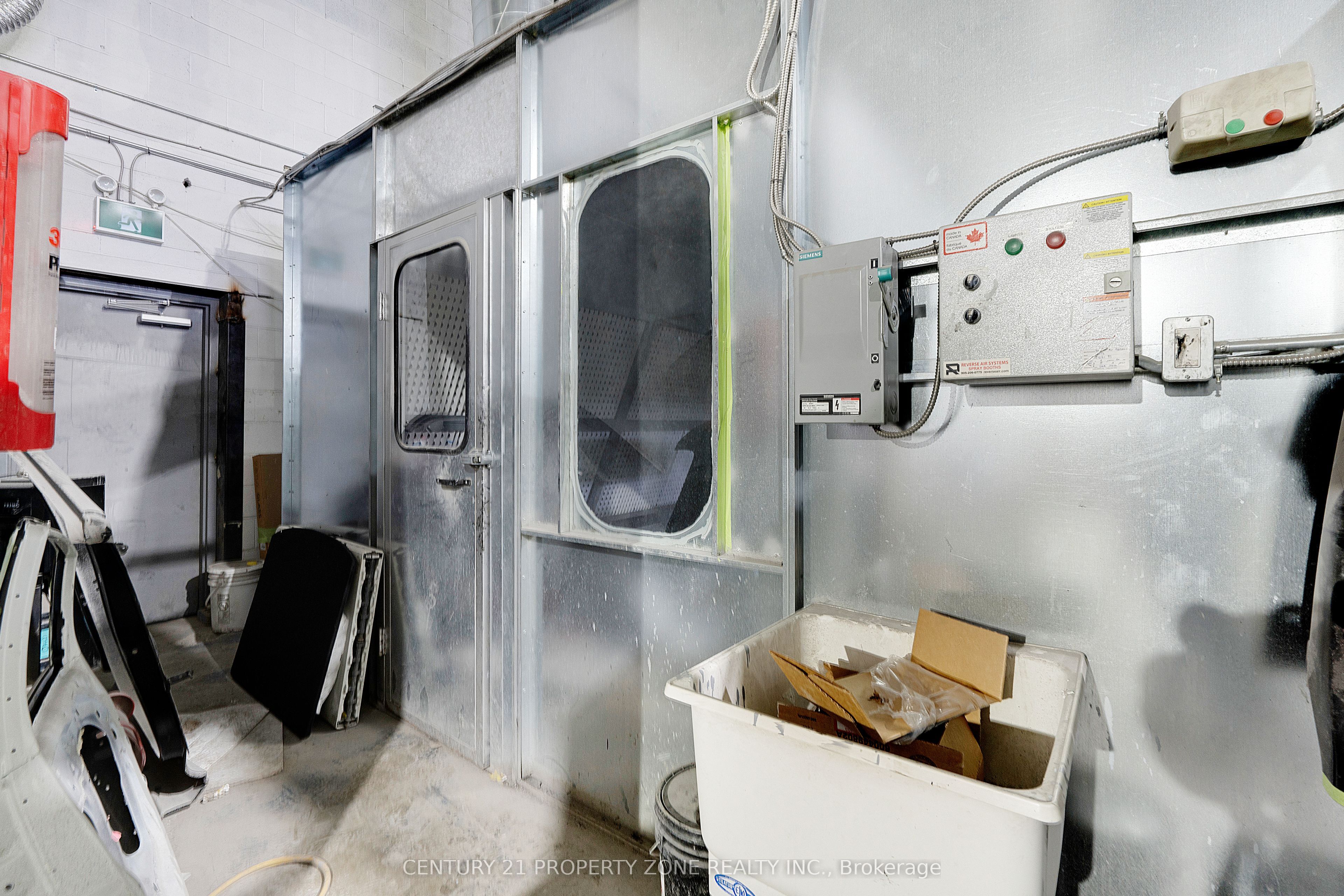 #8 - 134 Kennedy Road Property Photo 16