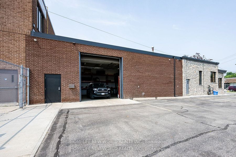 #a - 15 Airview Road Property Photo 2