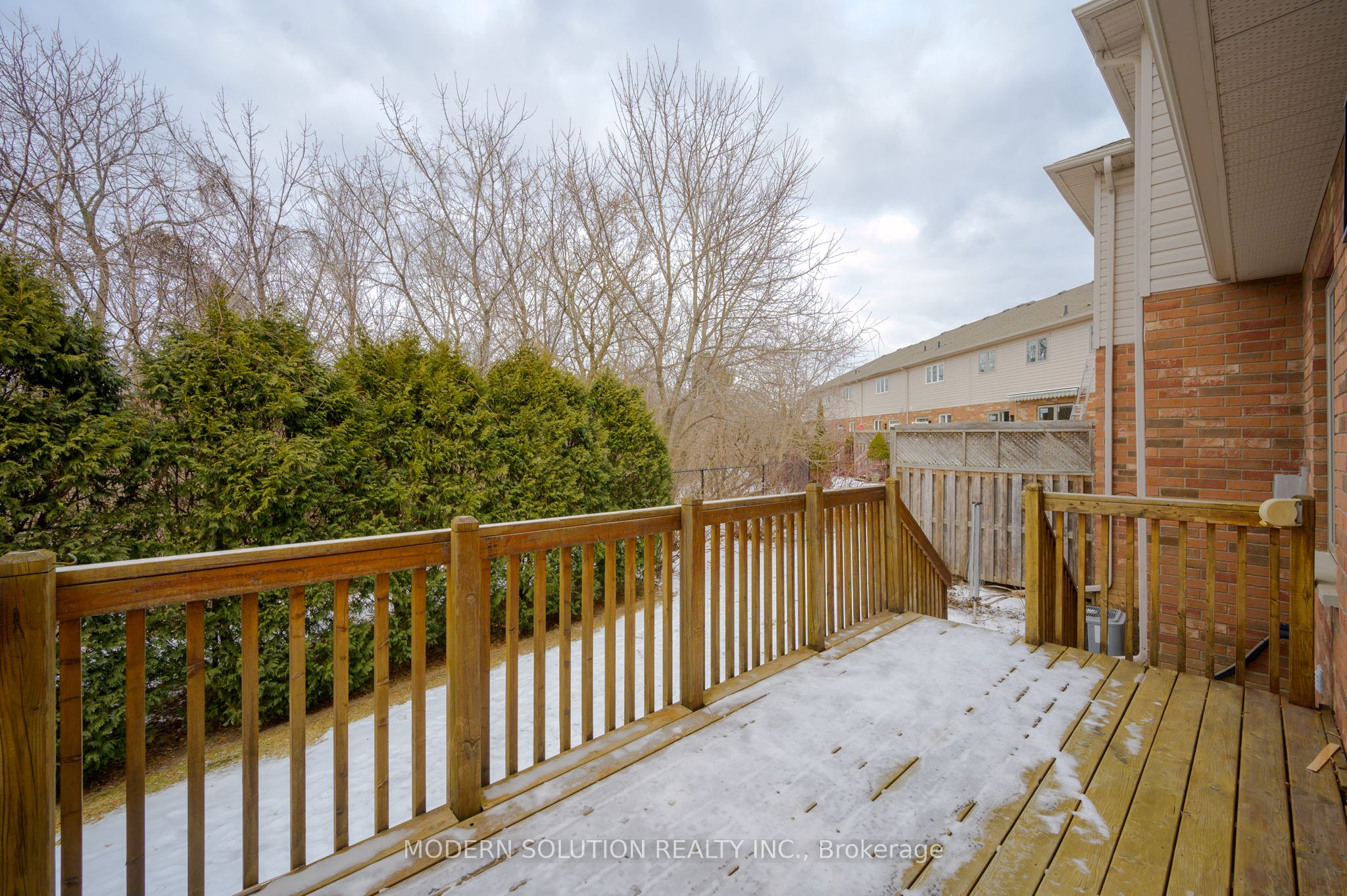 #2 - 5151 Upper Middle Road Property Photo 24