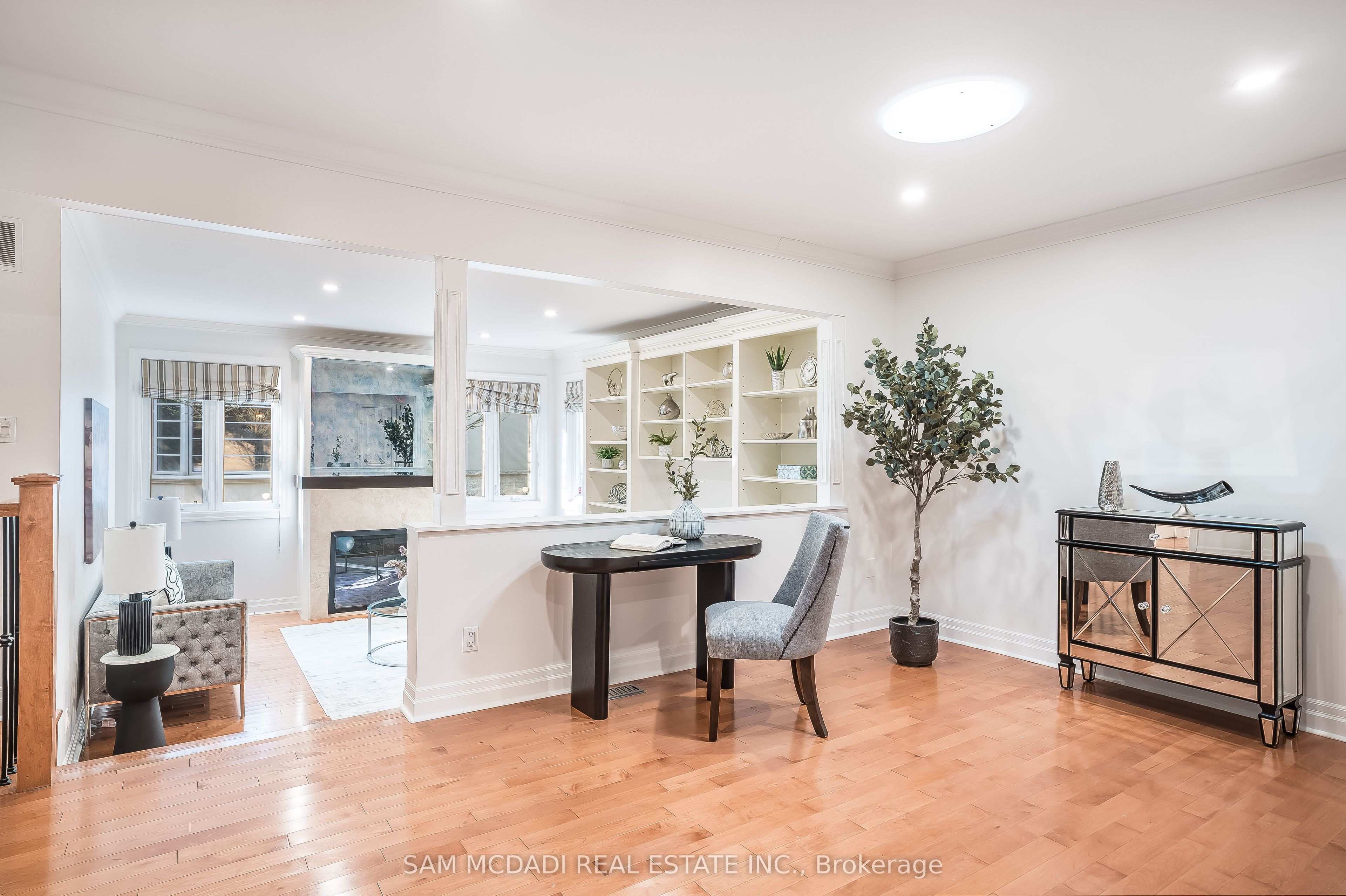 1262 Mississauga Road Property Photo 16