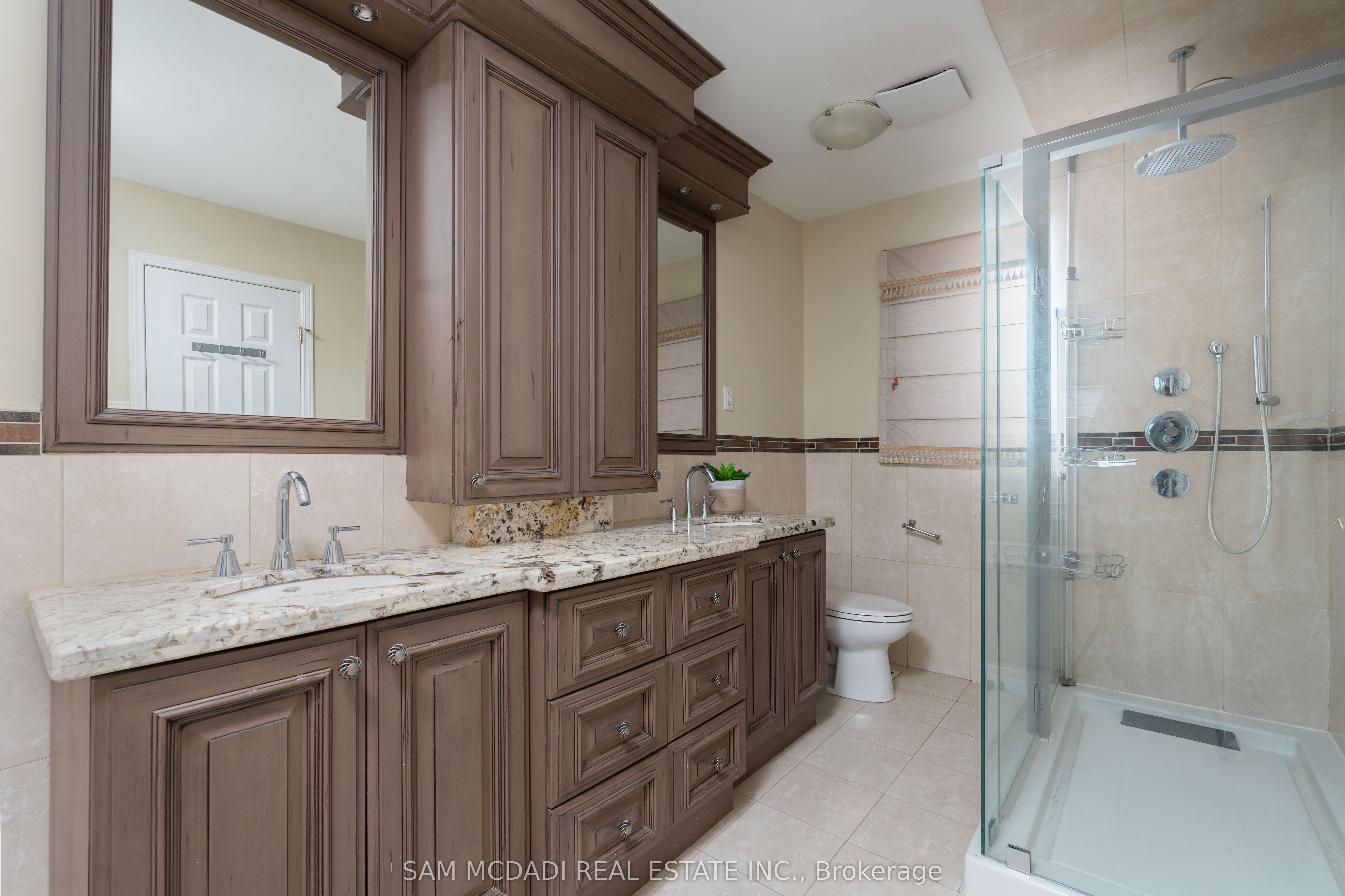 1836 Friar Tuck Court Property Photo 23