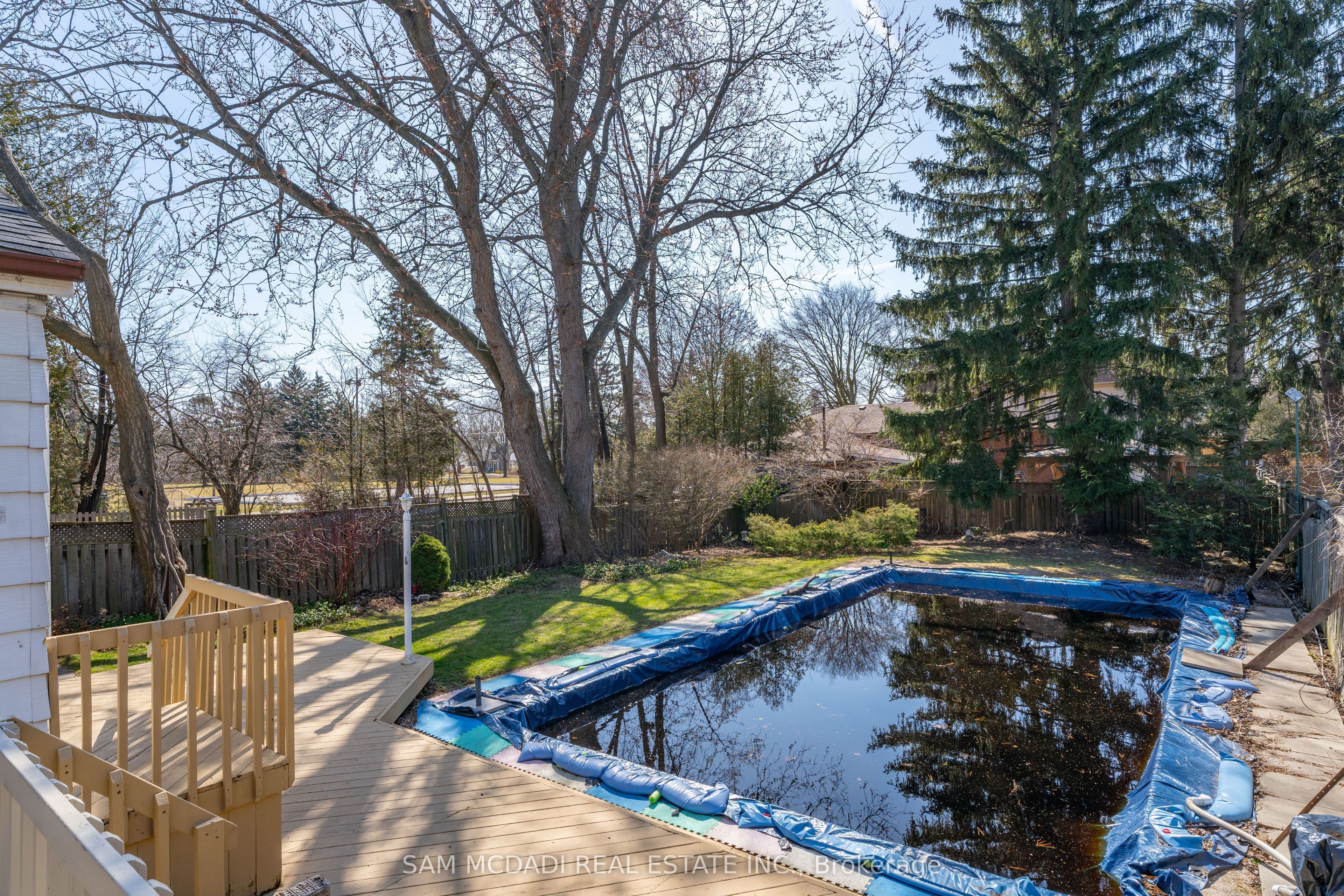 1218 Lakebreeze Drive Property Photo 6