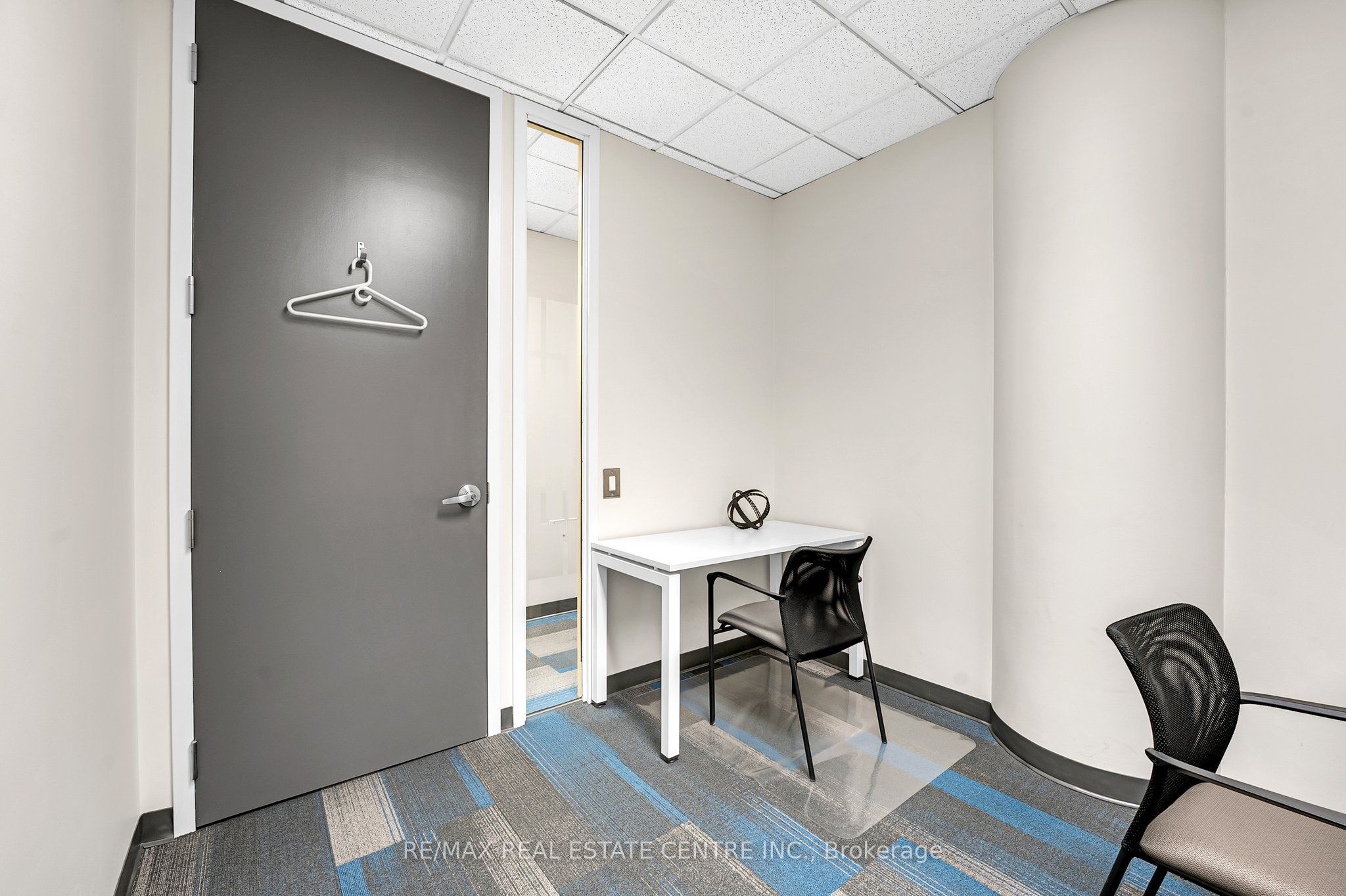 #12 - 1100 Burloak Drive Property Photo 15