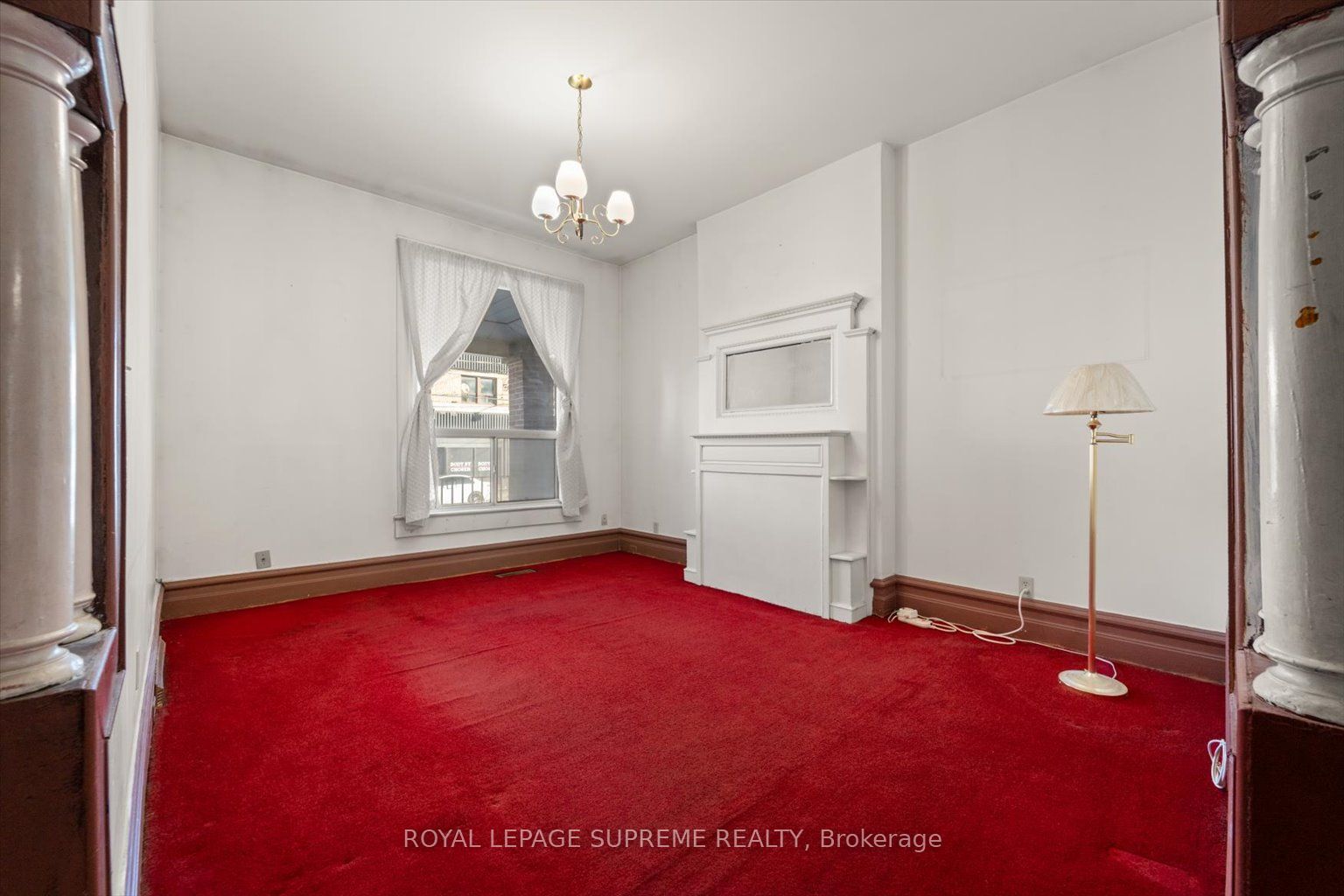 1309 King Street W Property Photo 9