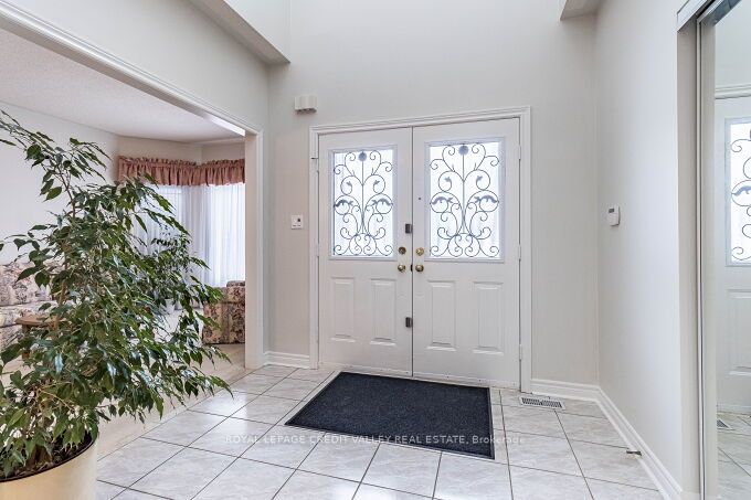 15 Kirkwood Crescent Property Photo 7