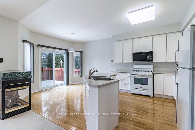 15 Kirkwood Crescent Property Photo 12