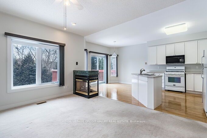 15 Kirkwood Crescent Property Photo 16