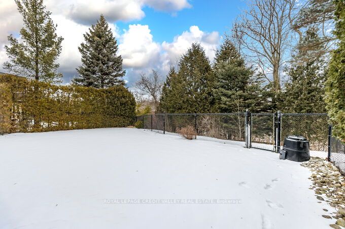 15 Kirkwood Crescent Property Photo 40