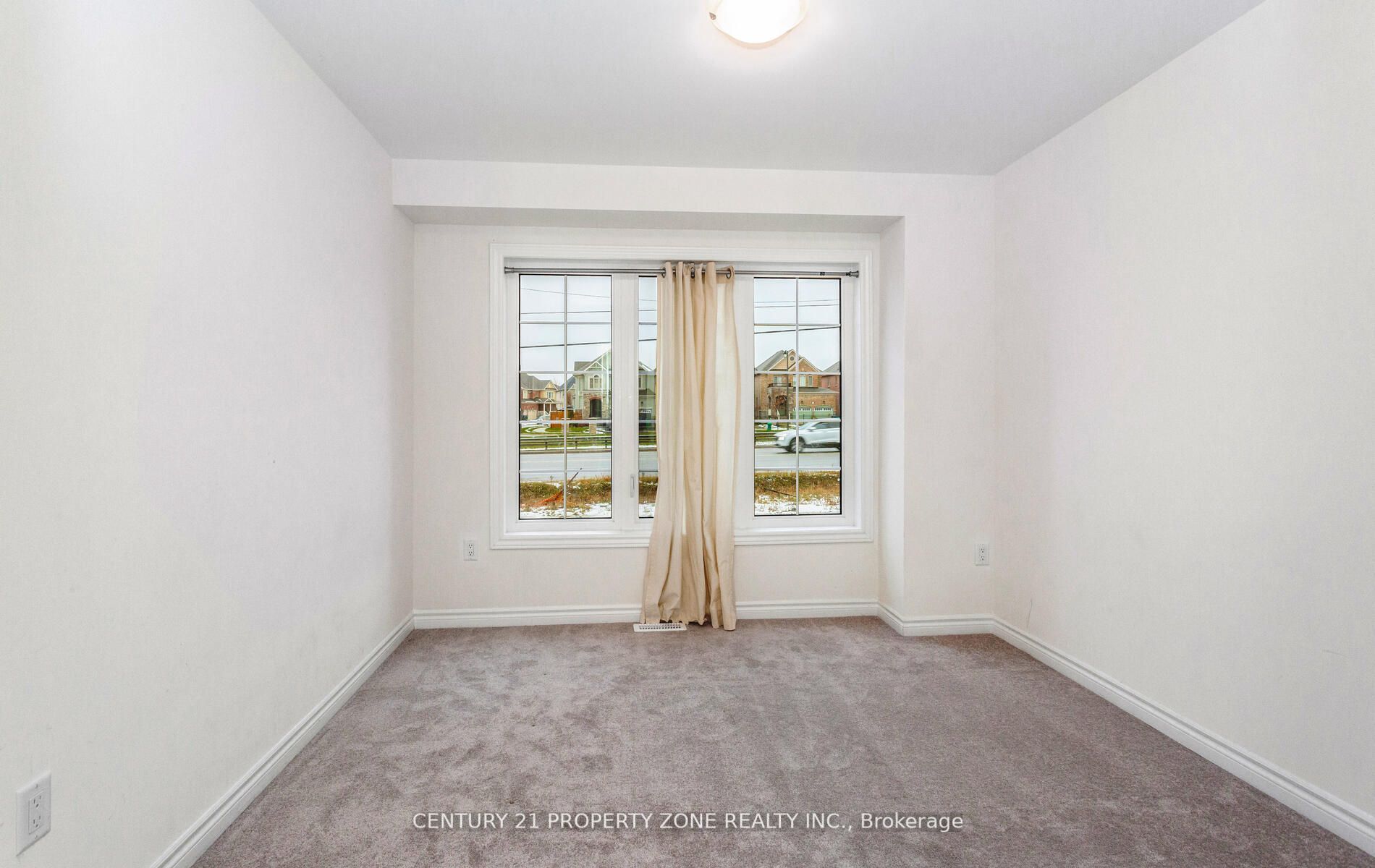 69 Hayrake Street Property Photo 6