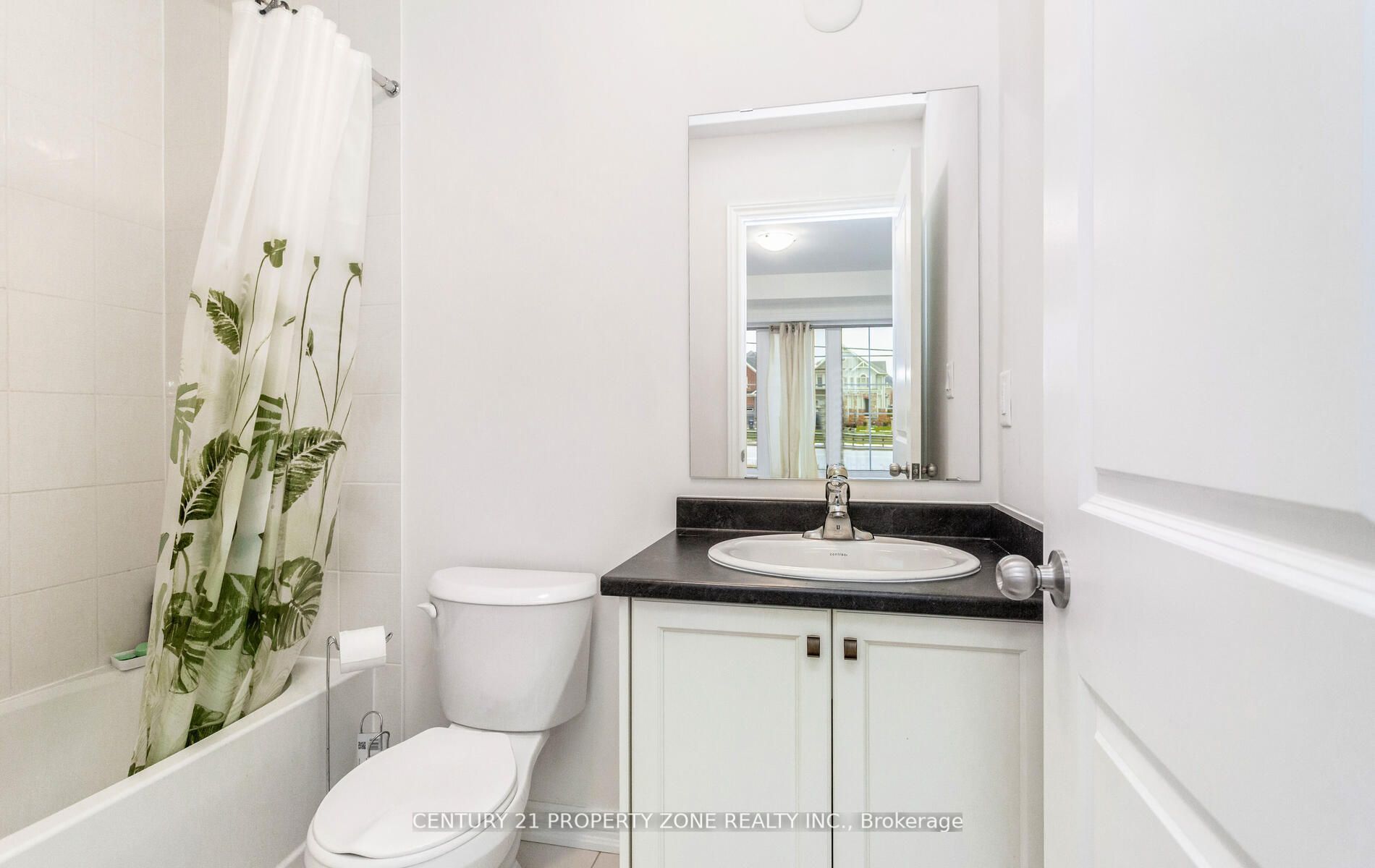 69 Hayrake Street Property Photo 10