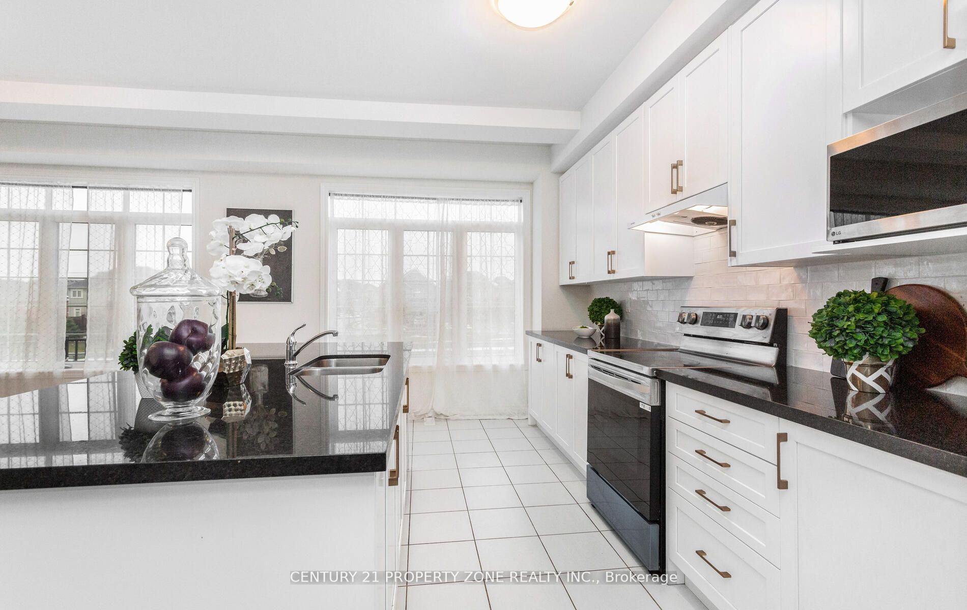 69 Hayrake Street Property Photo 17