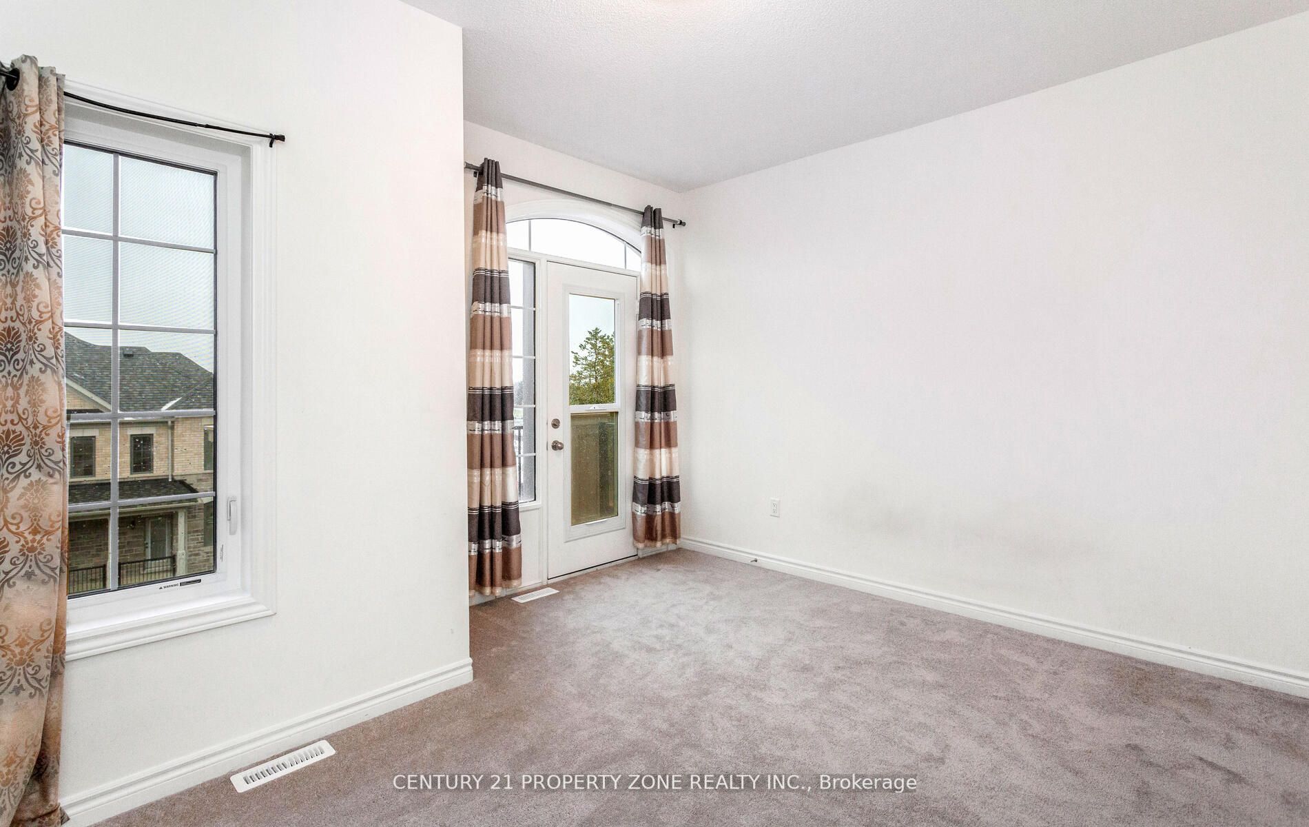 69 Hayrake Street Property Photo 32
