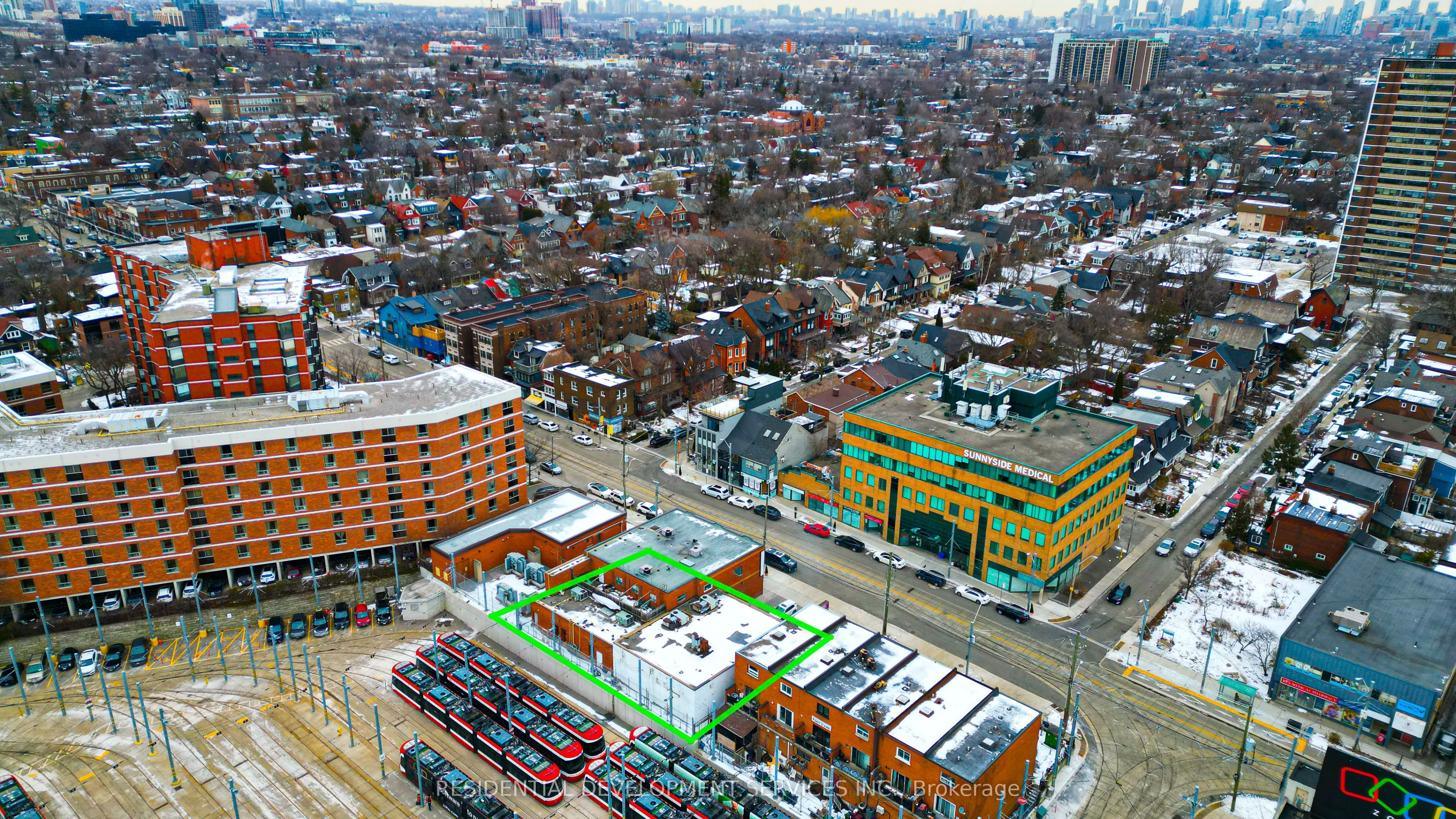 28 Roncesvalles Avenue Property Photo 16