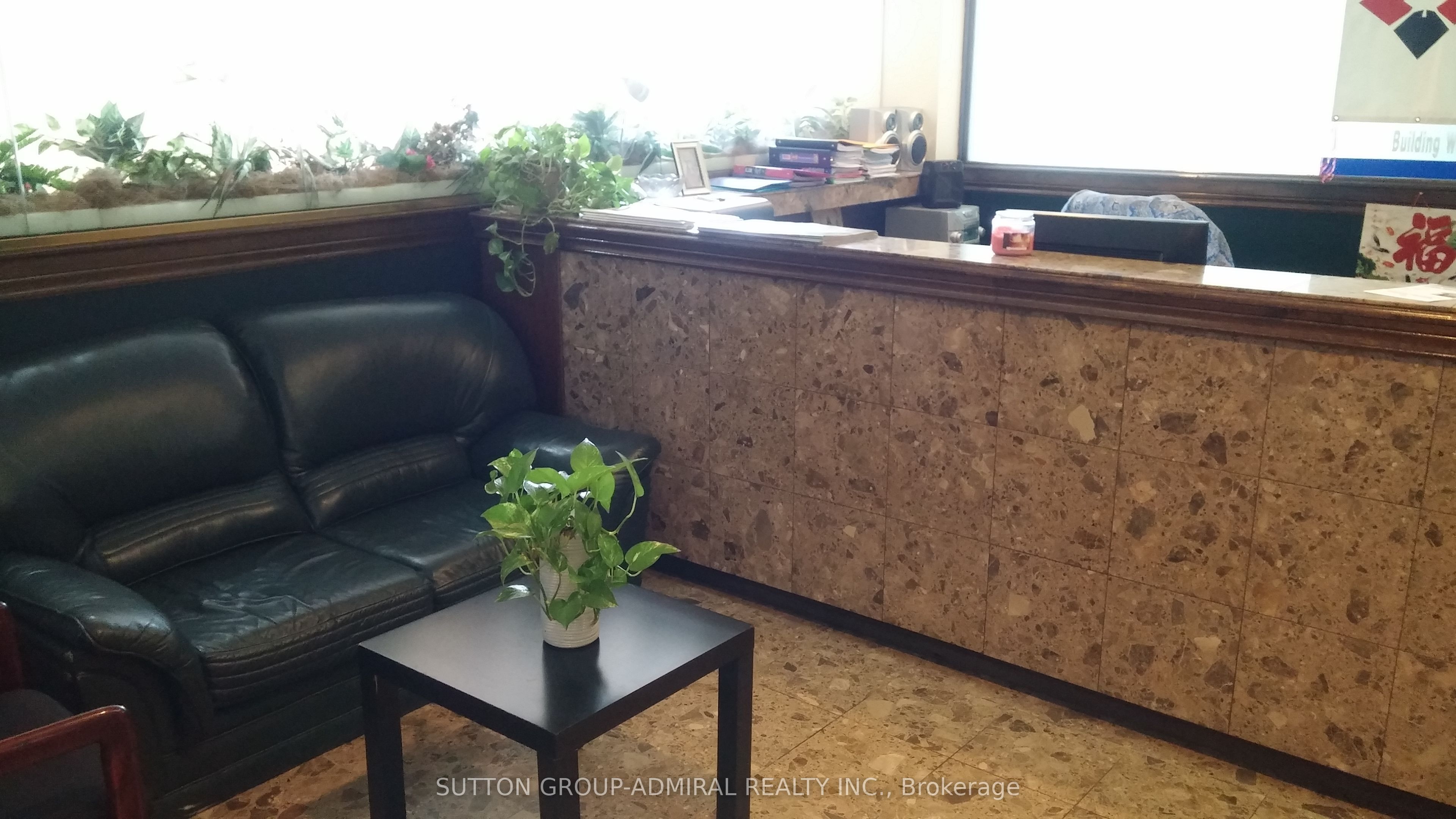 #320 - 5109 Steeles Avenue Property Photo 2