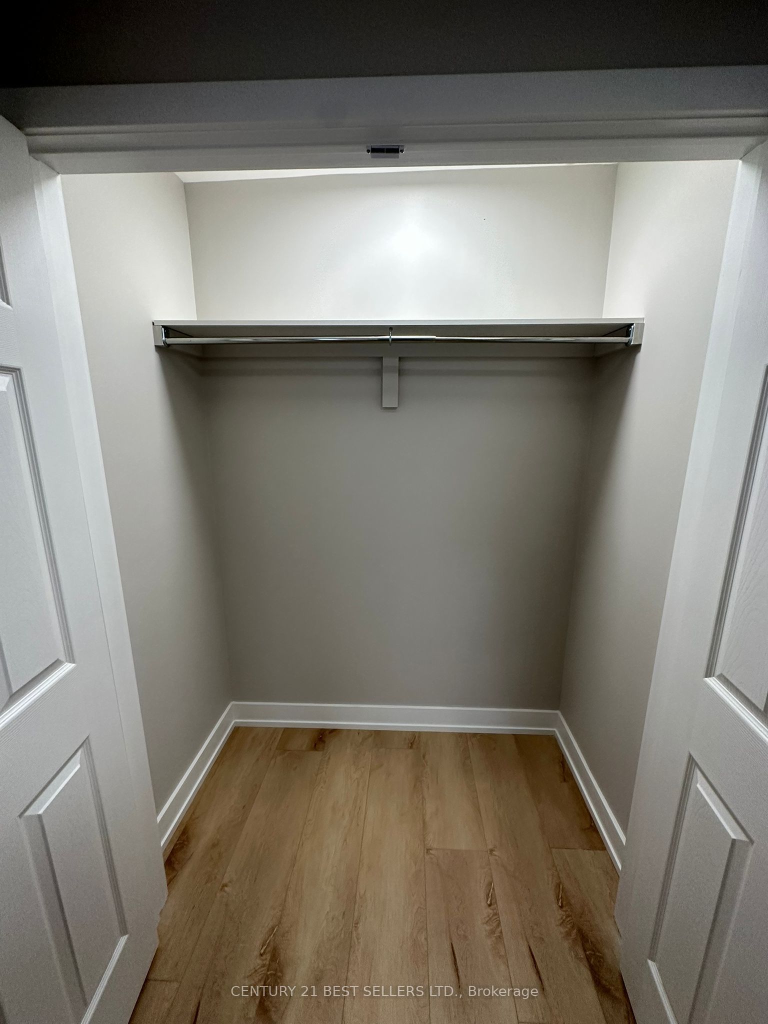 3-2961 Lake Shore Boulevard Property Photo 12