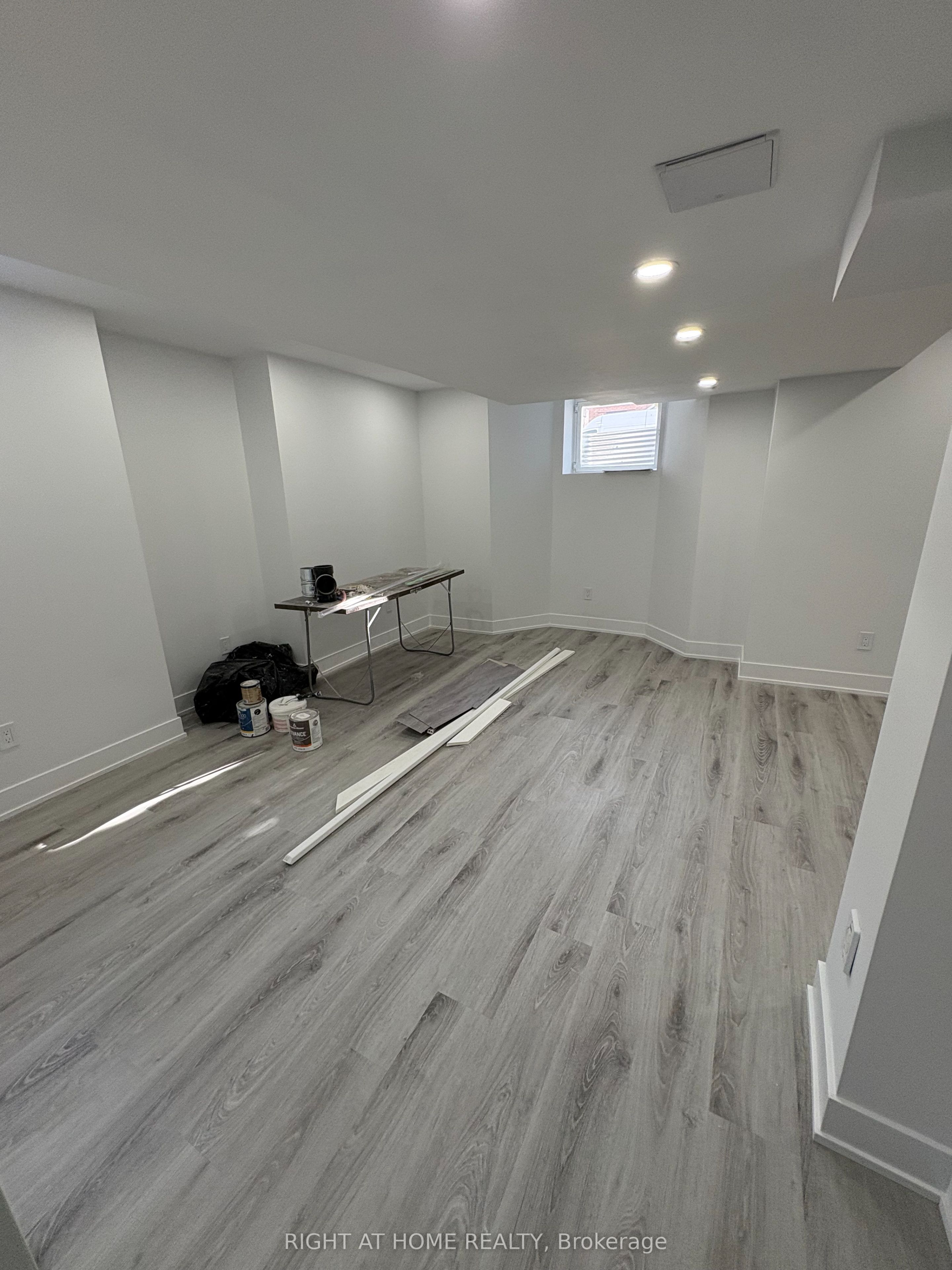 #bass - 5901 Bermuda Drive Property Photo 10