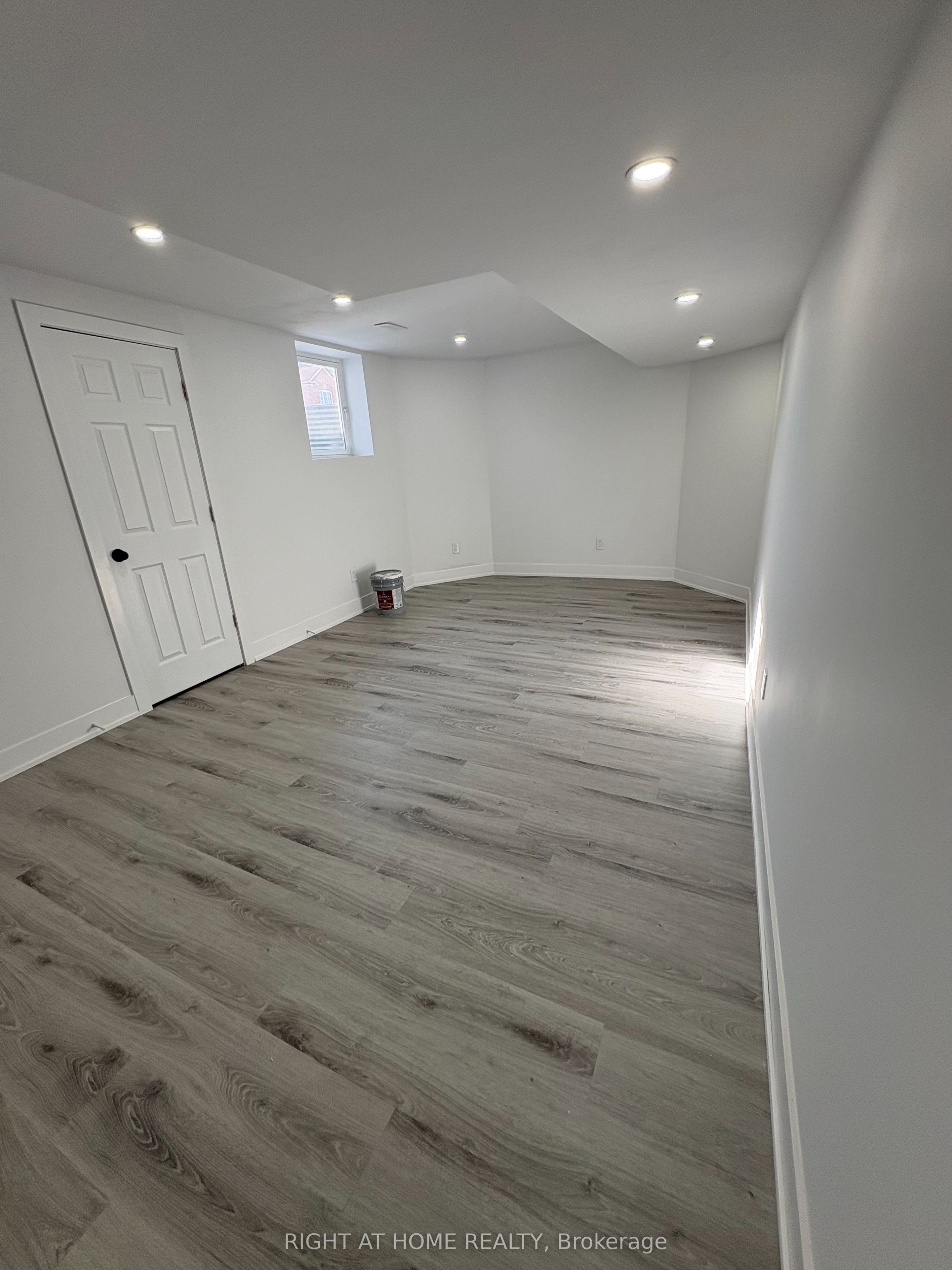 #bass - 5901 Bermuda Drive Property Photo 12
