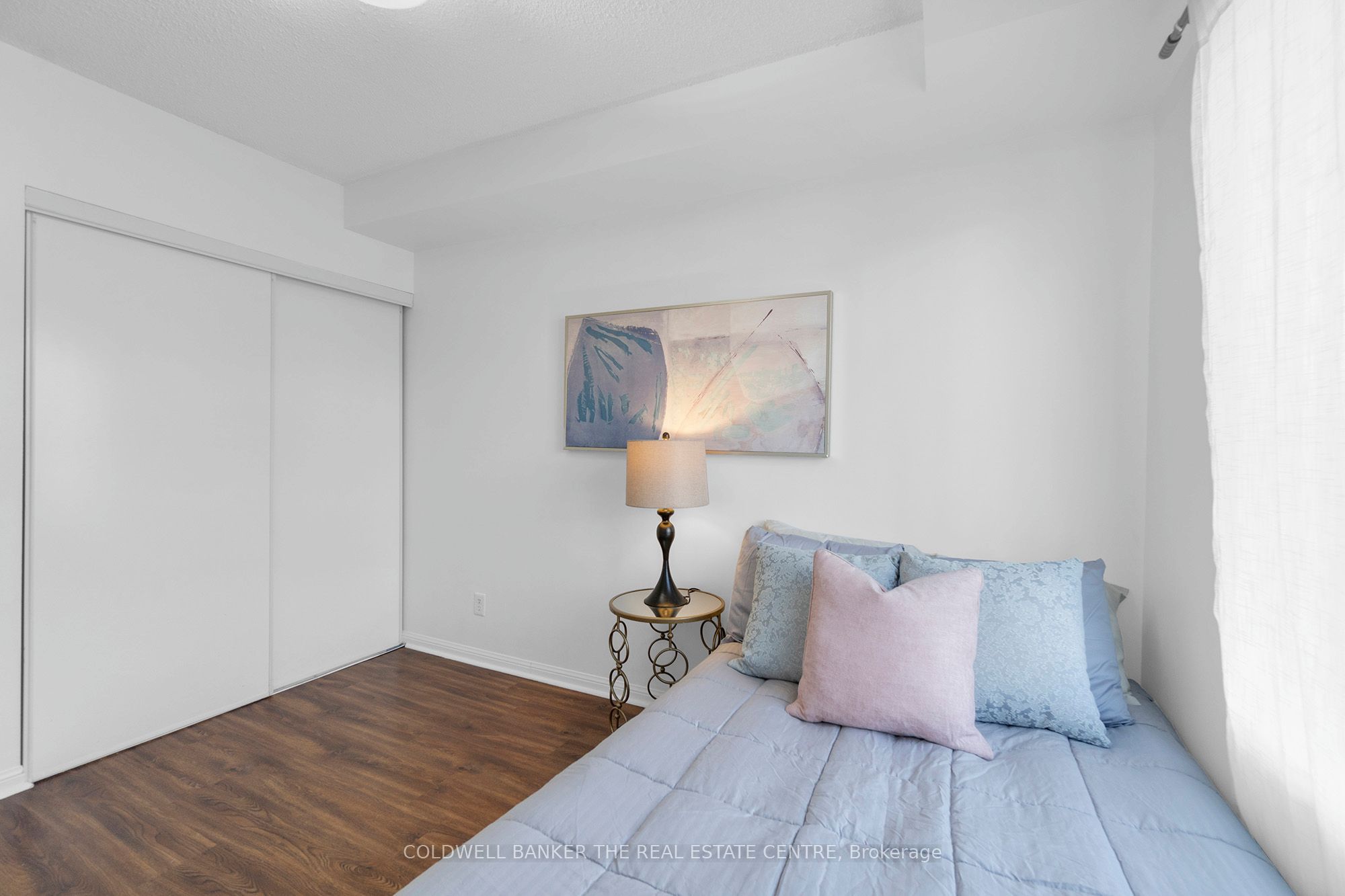 #2057 - 3047 Finch Avenue Property Photo 21