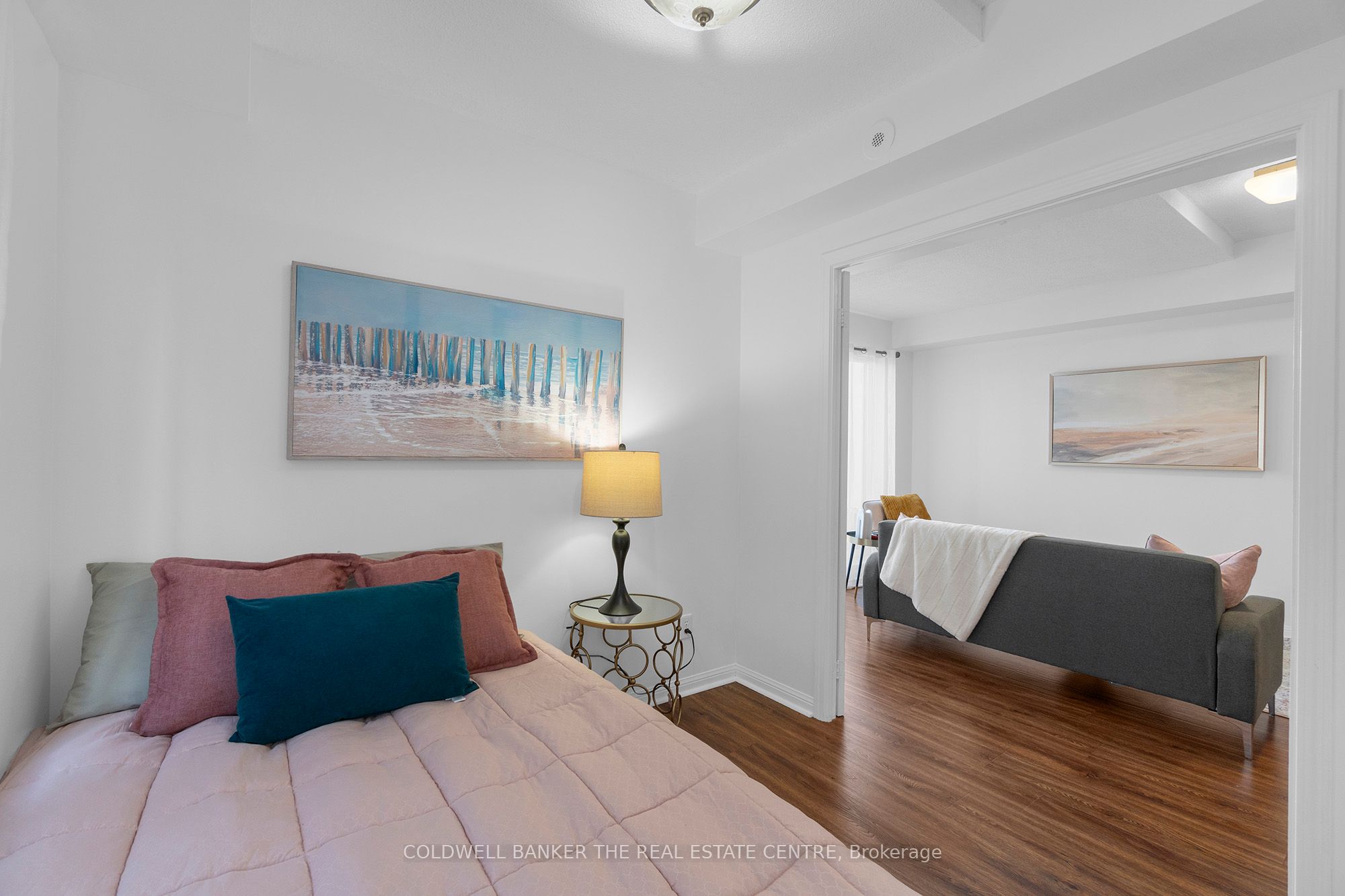 #2057 - 3047 Finch Avenue Property Photo 24