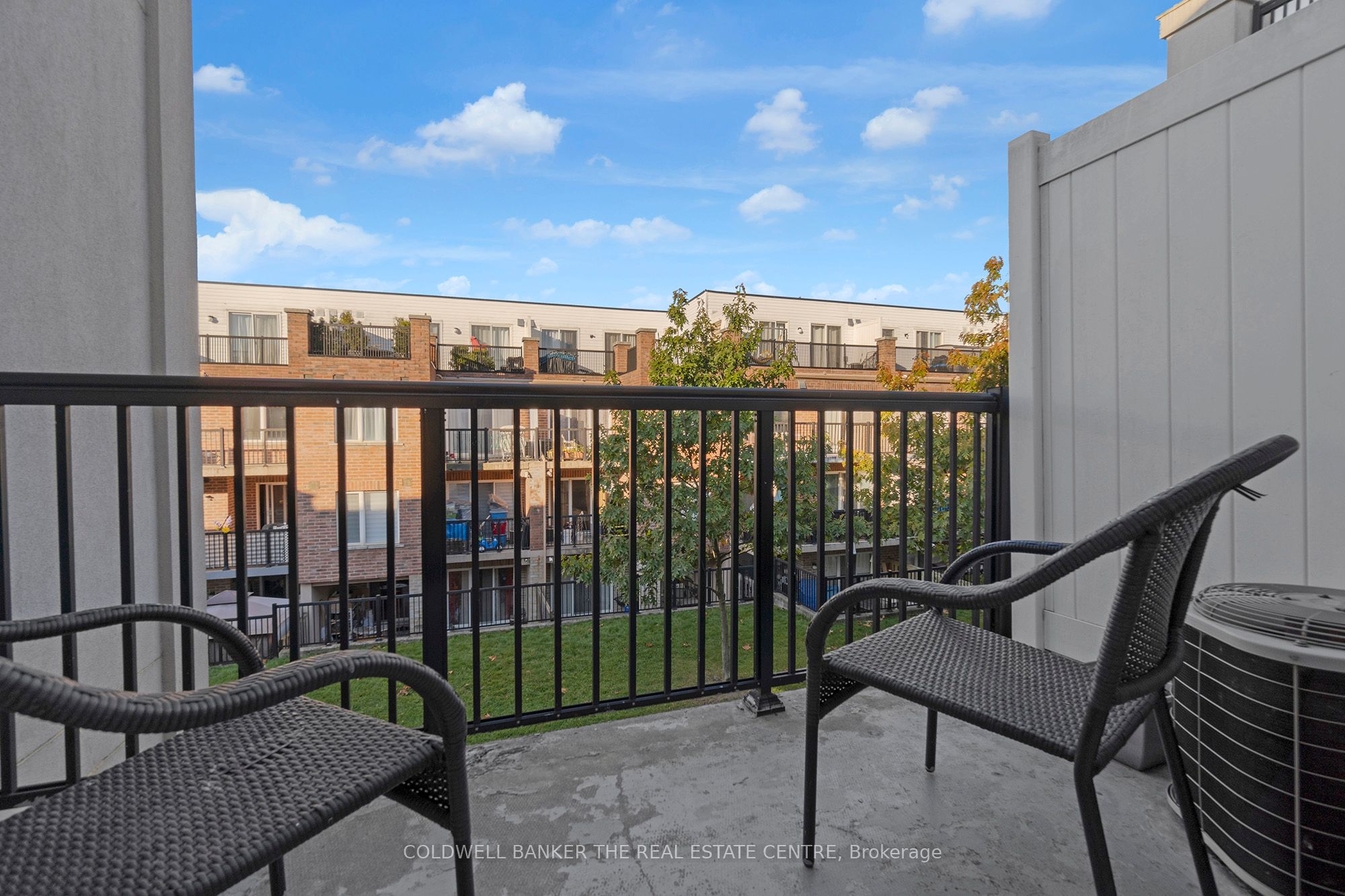 #2057 - 3047 Finch Avenue Property Photo 27