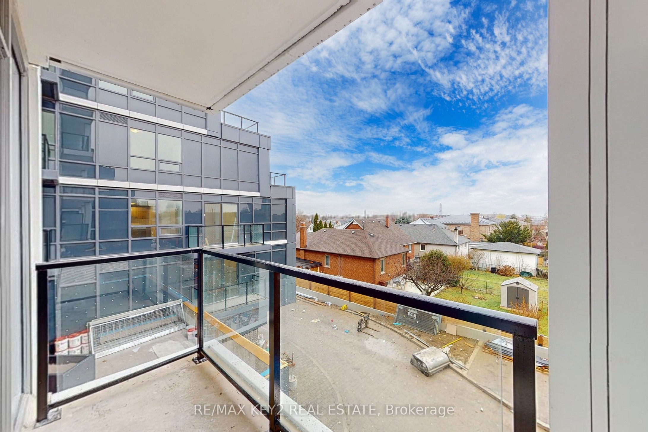 #302 - 556 Marlee Avenue Property Photo 23