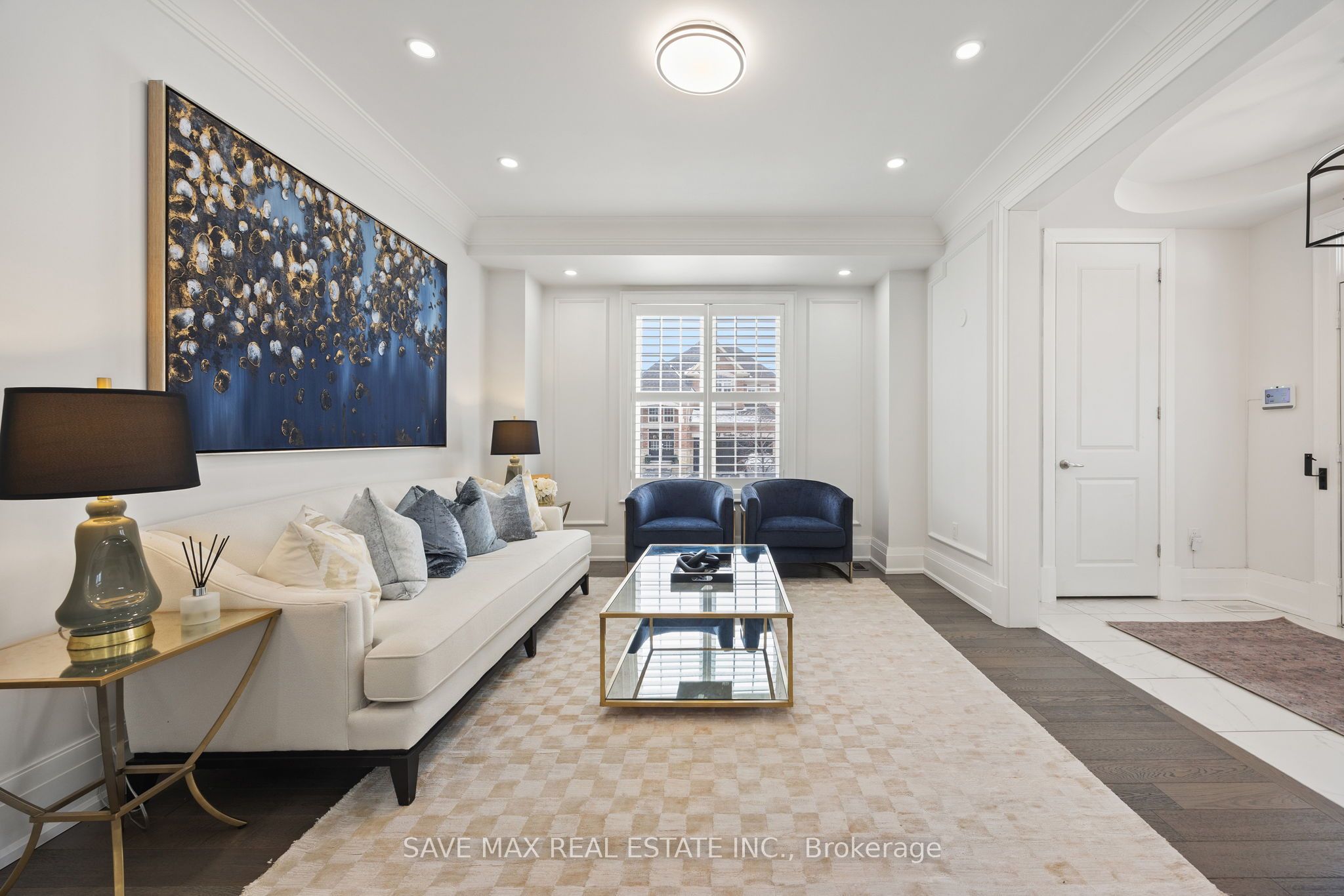2 Hamilton Court Property Photo 3