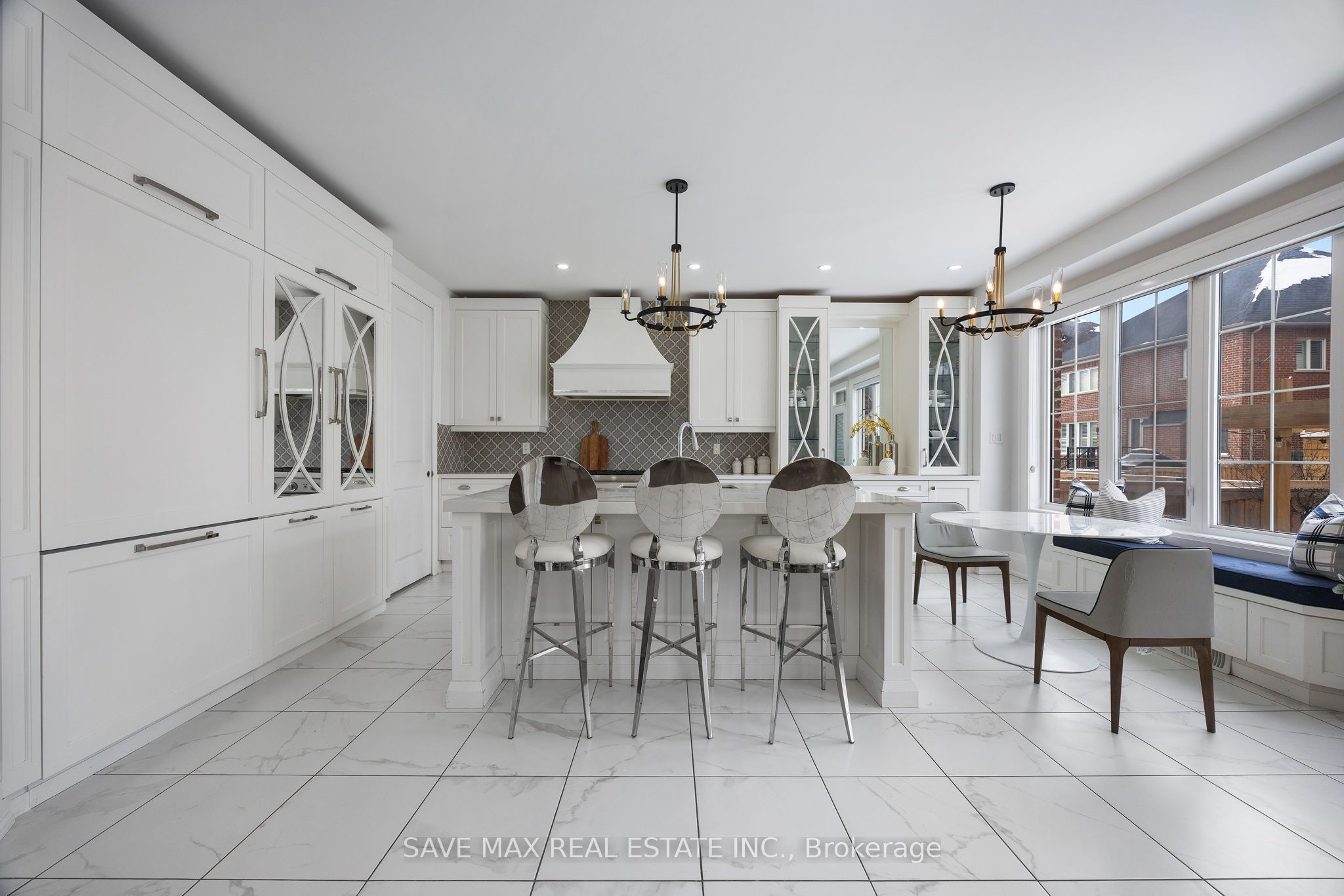 2 Hamilton Court Property Photo 13