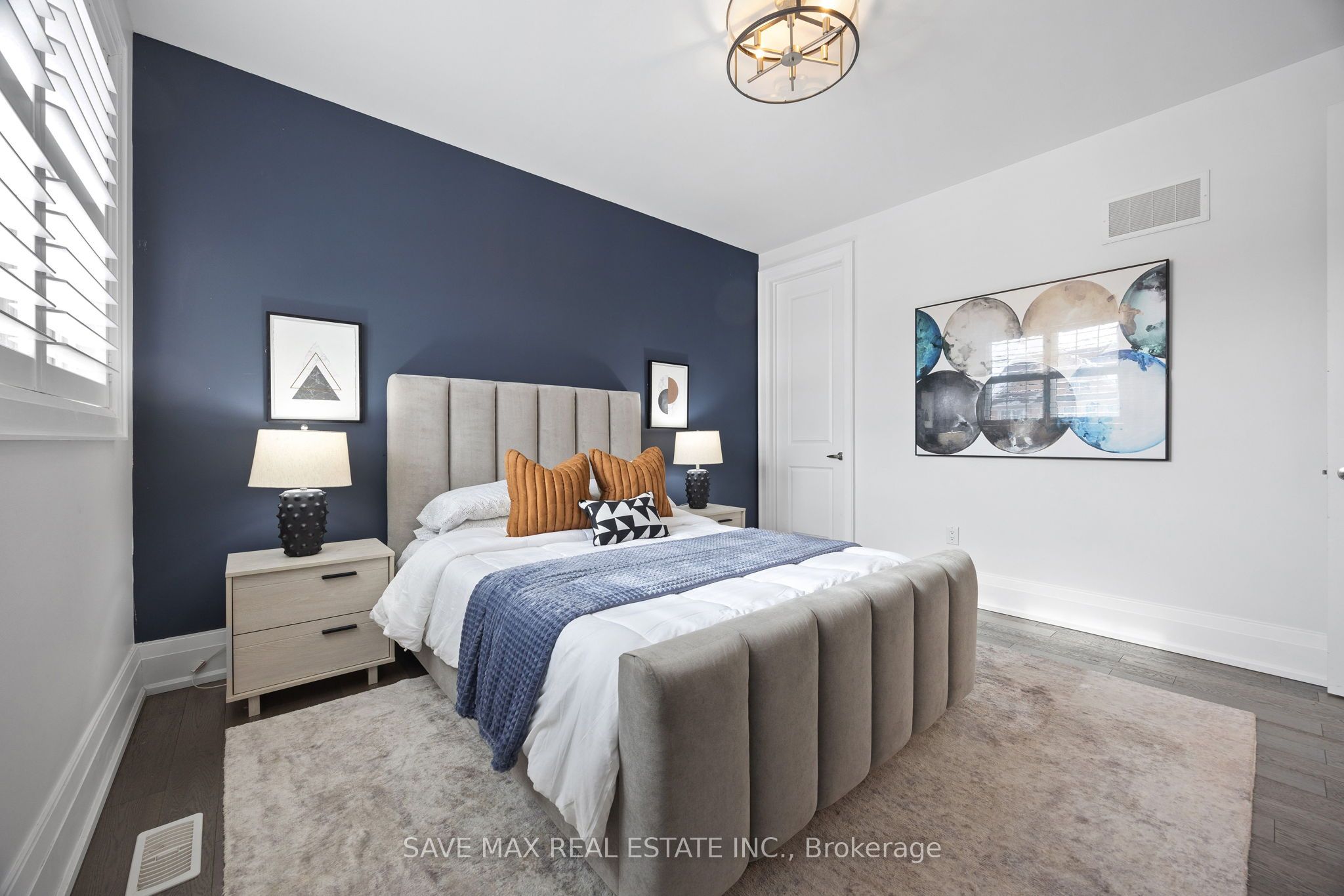 2 Hamilton Court Property Photo 19