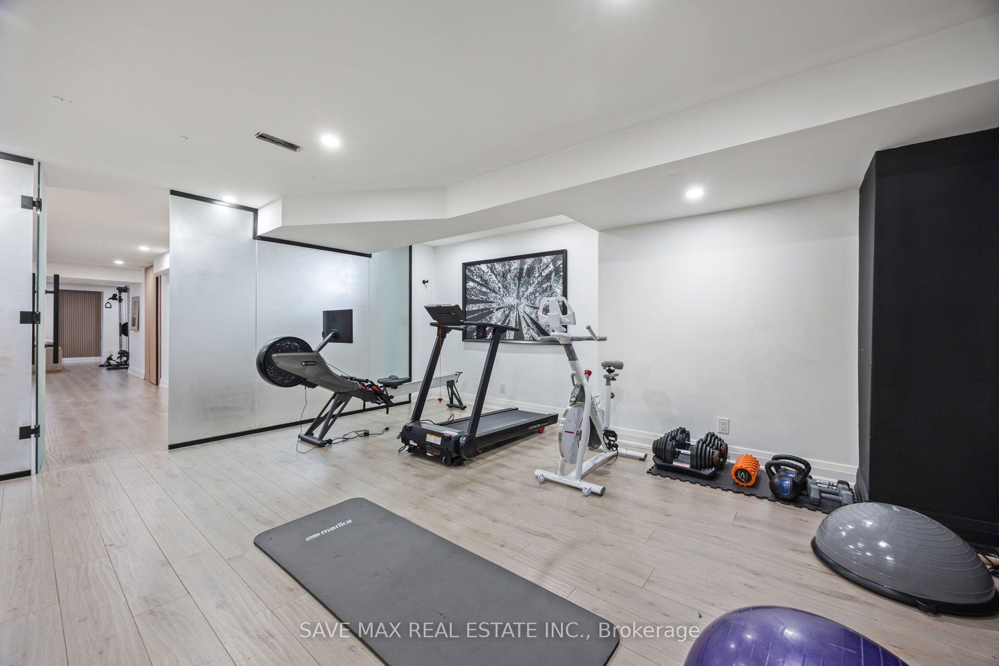 2 Hamilton Court Property Photo 29