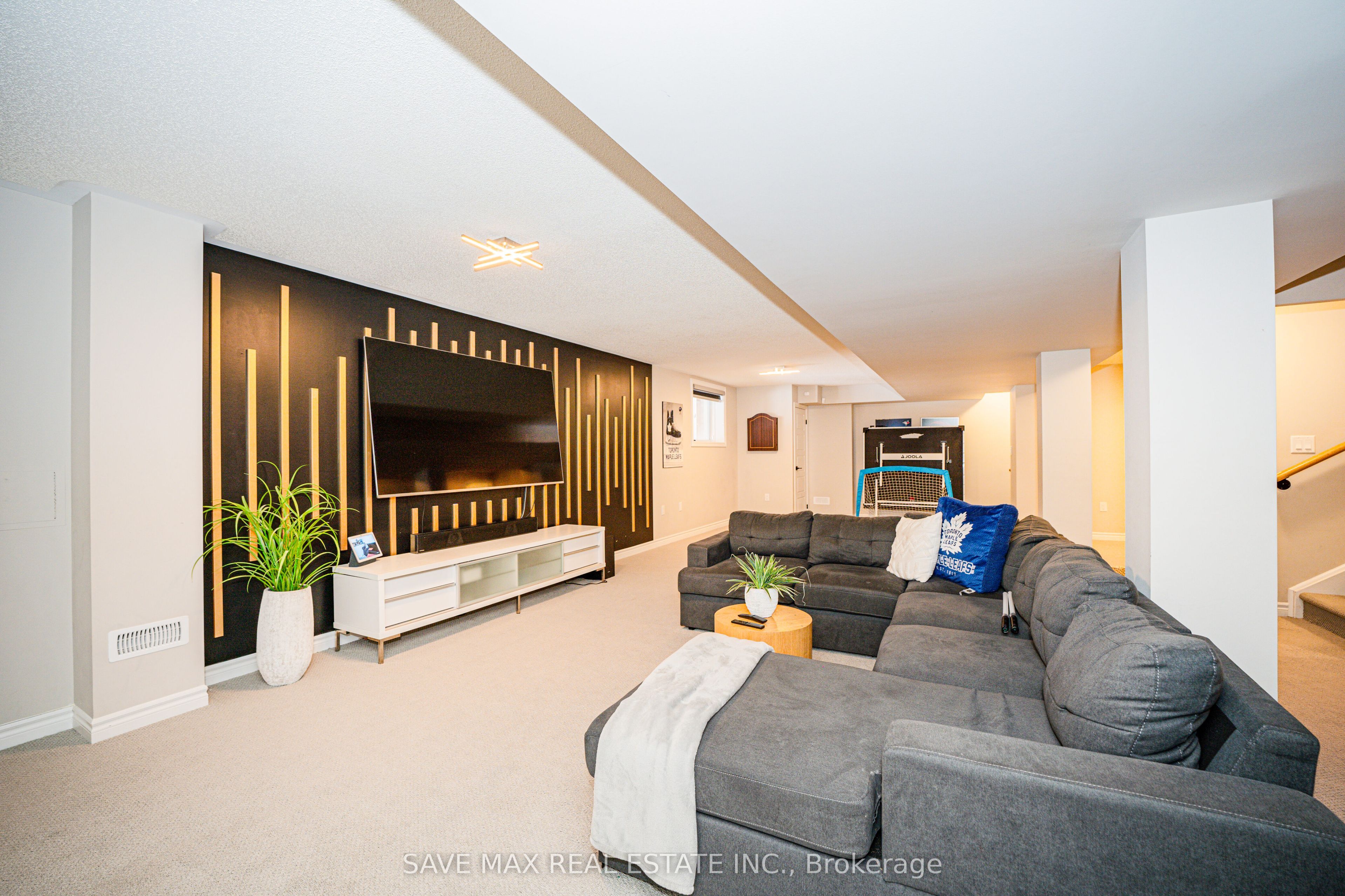 449 Thornborrow Court Property Photo 34