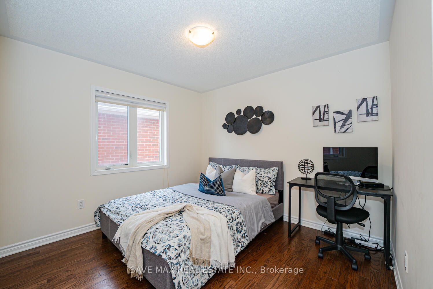 305 Trudeau Drive Property Photo 24