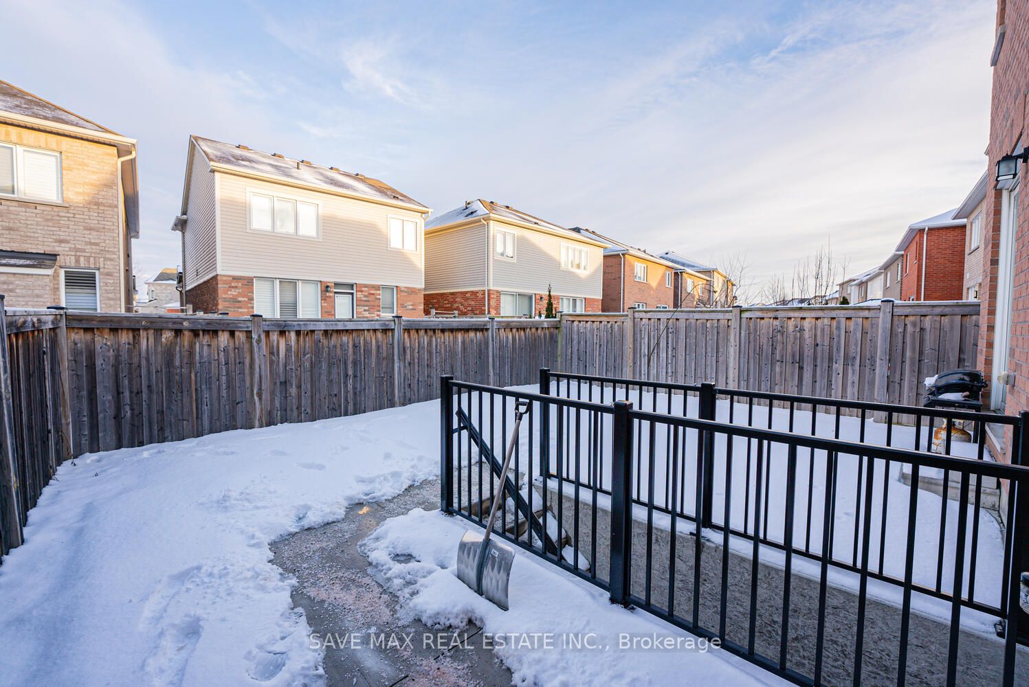 305 Trudeau Drive Property Photo 35