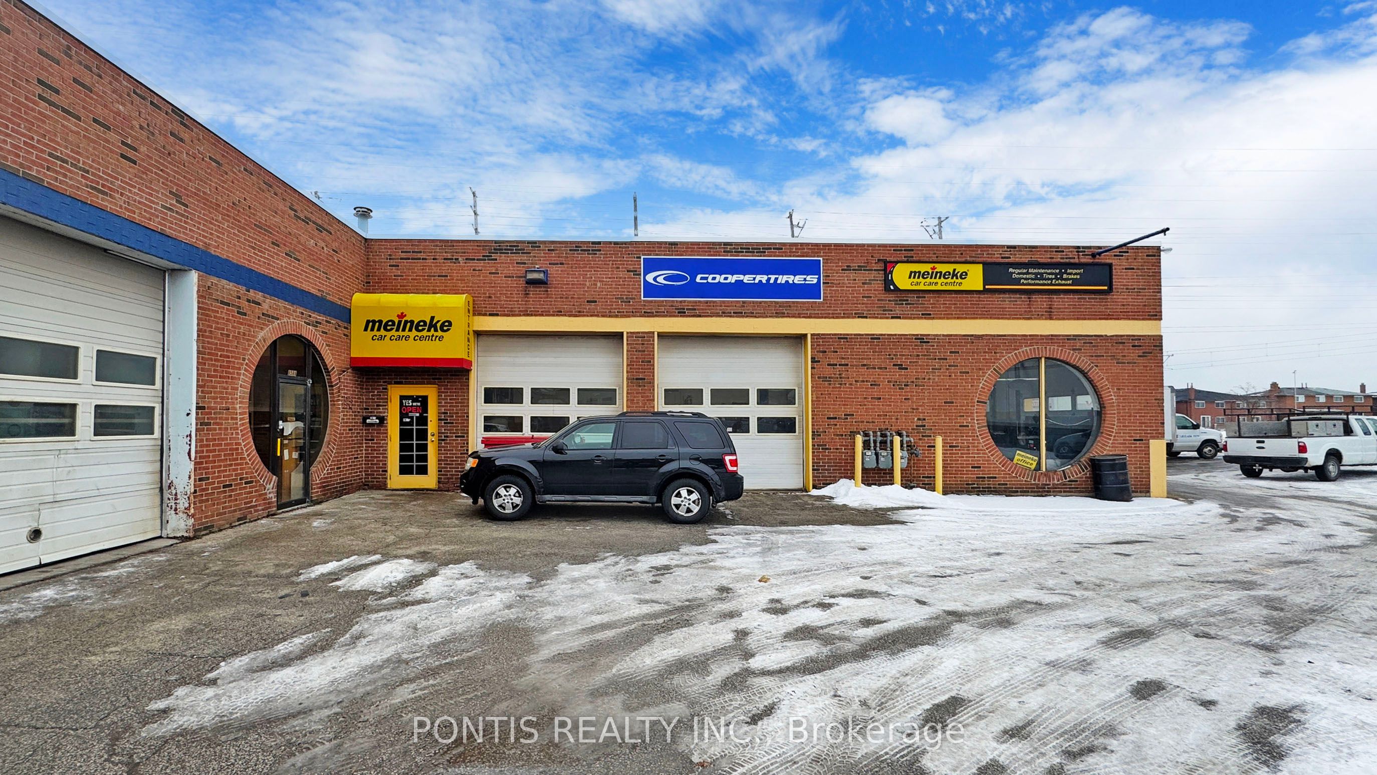 #unit-2 - 6588 Finch Avenue Property Photo 2