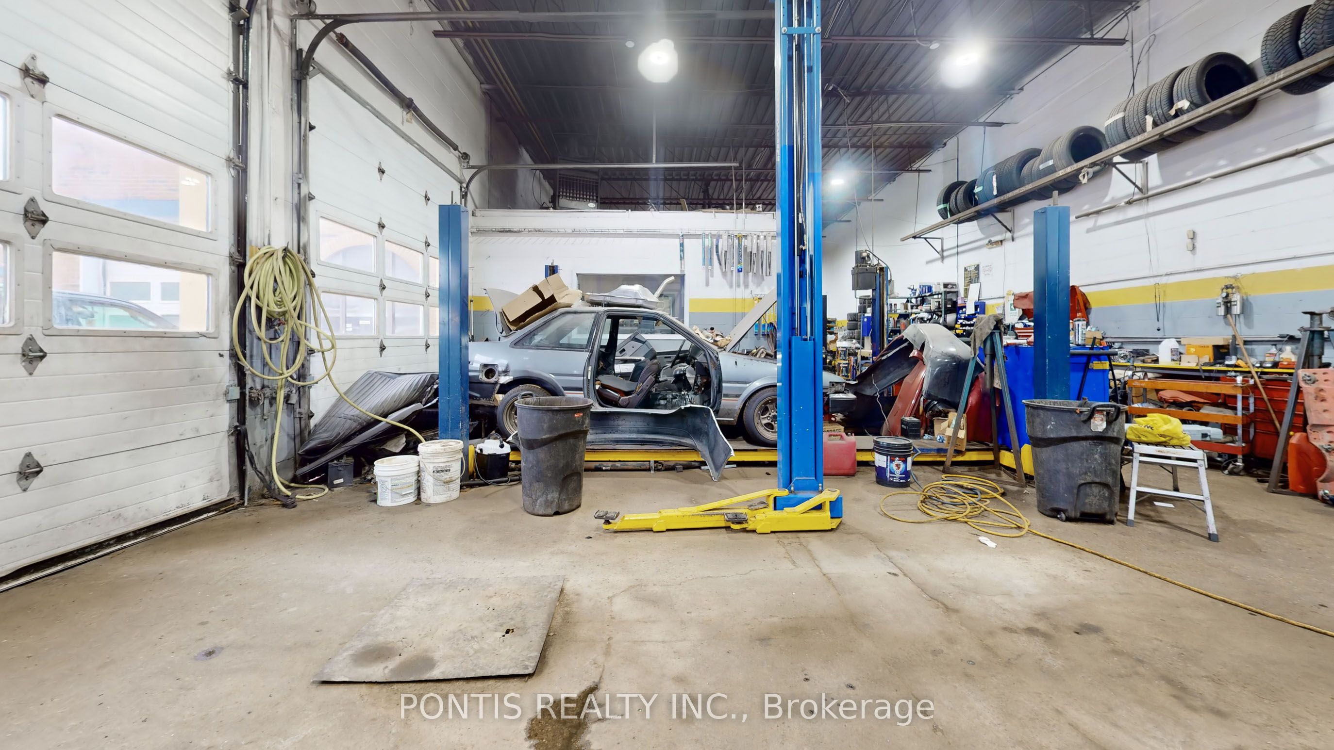 #unit-2 - 6588 Finch Avenue Property Photo 31