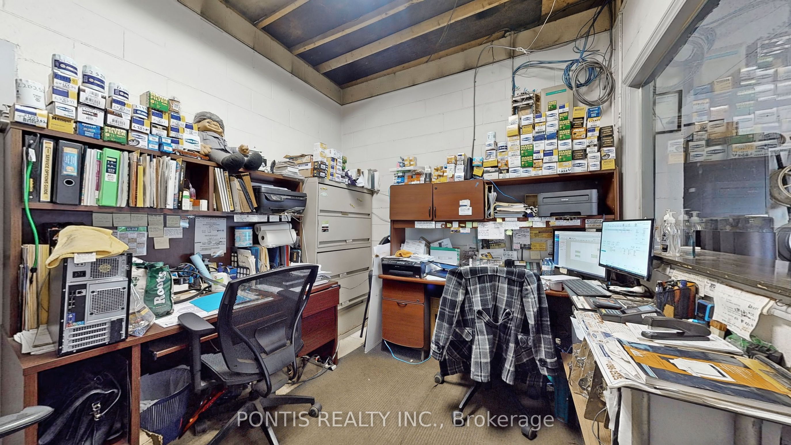 #unit-2 - 6588 Finch Avenue Property Photo 35